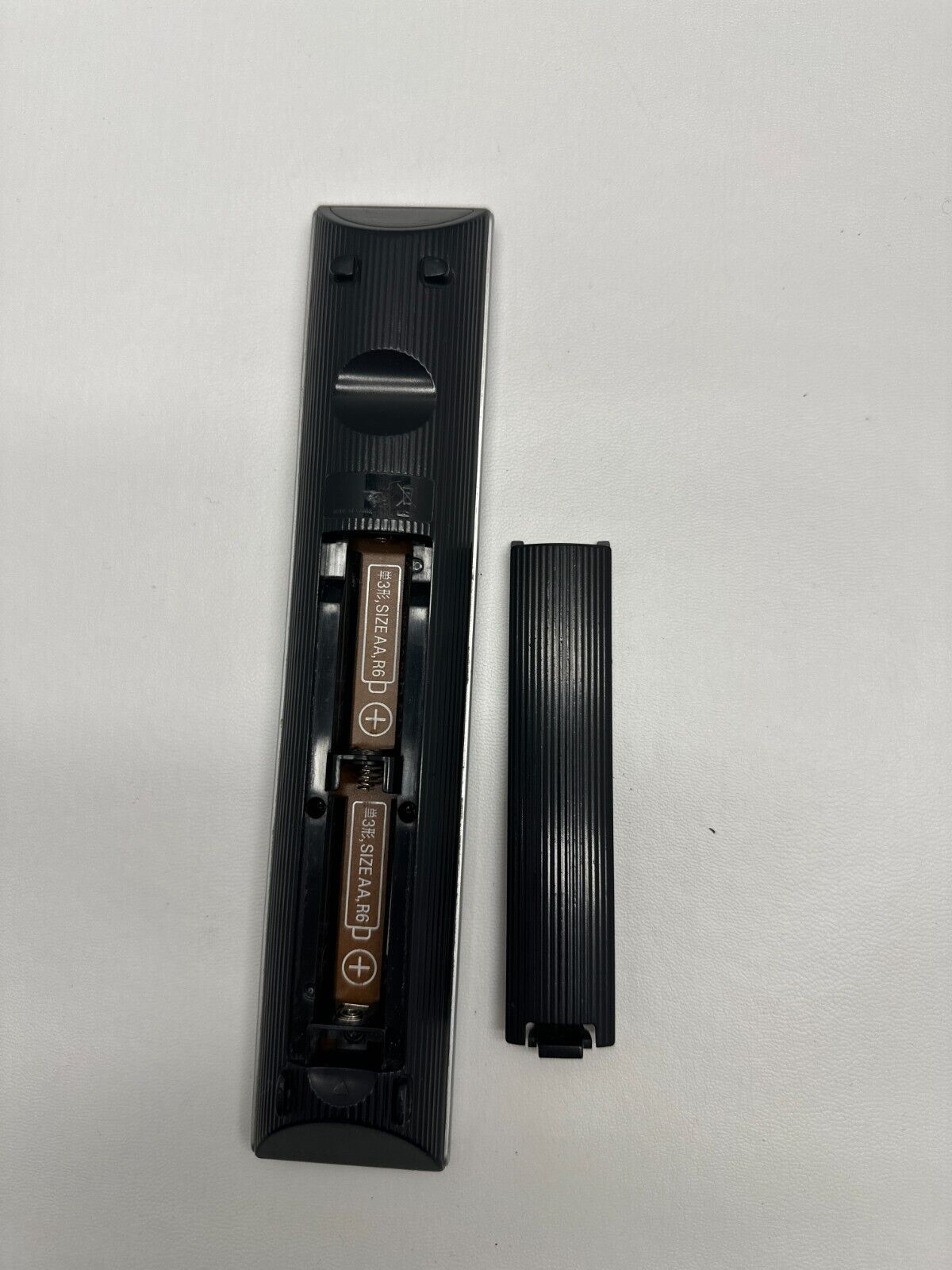 Genuine Original Sony RM-ED009 TV Remote KDL-37P3020 KDL-32S3000 KDL-40D3010