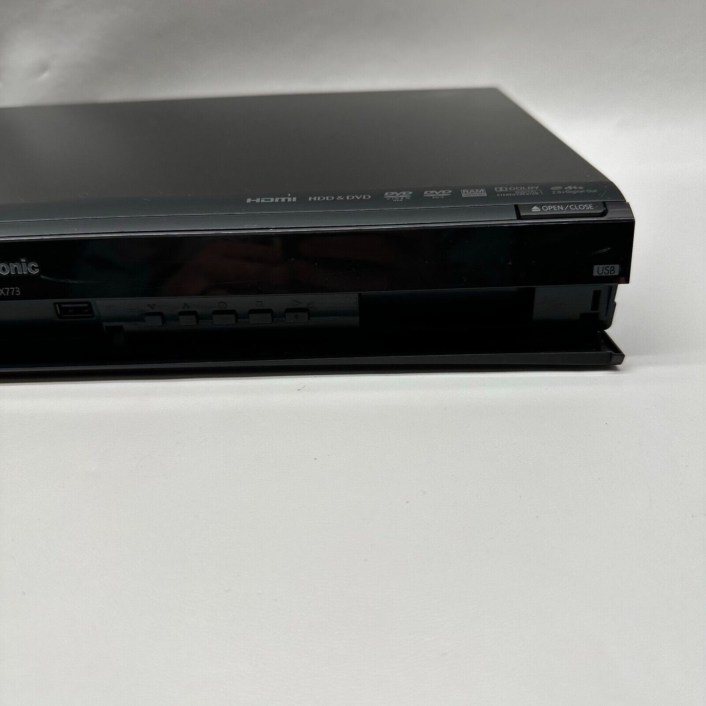 Panasonic DMR-EX773 160GB HDD Hard Drive recorder Freeview leads and remote