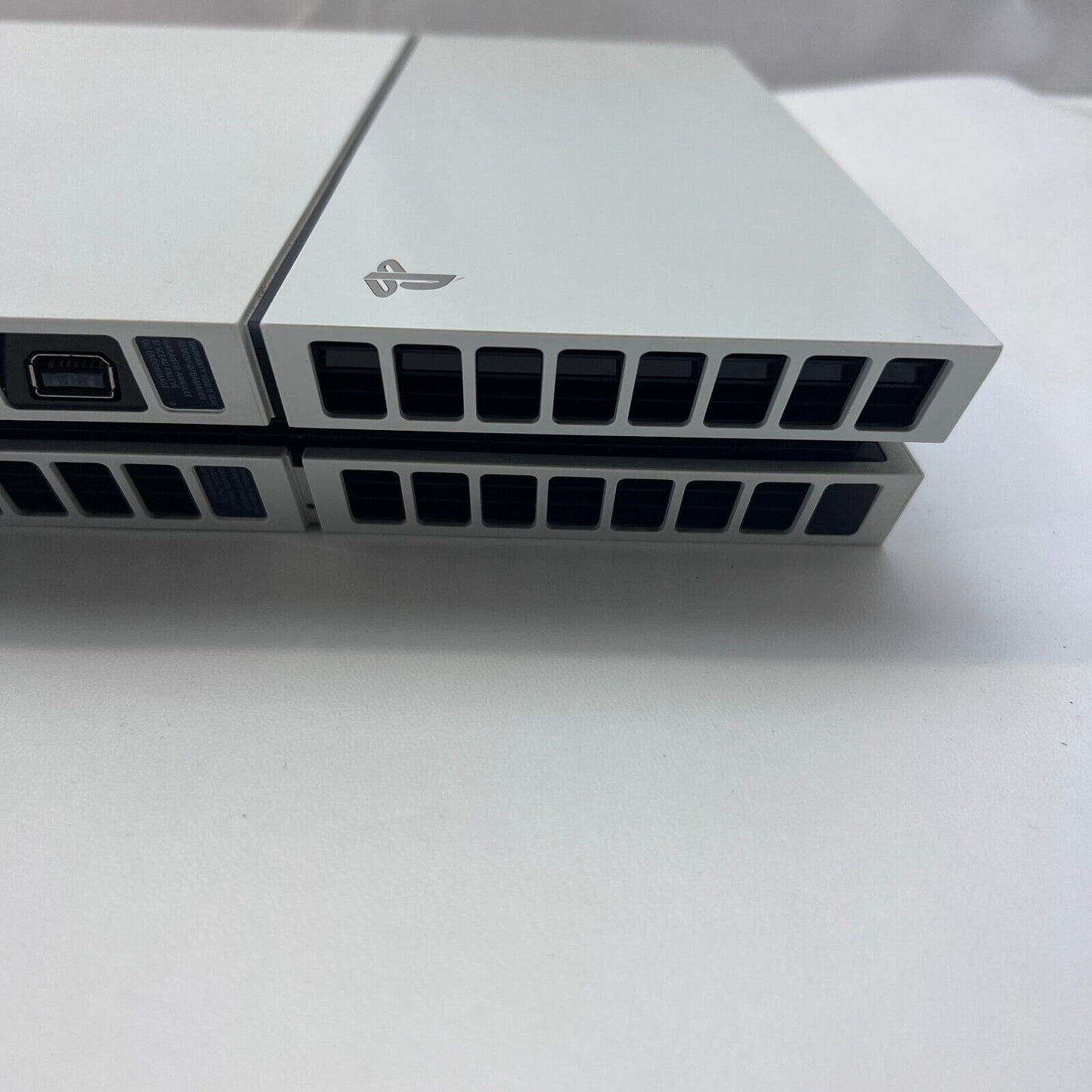 Sony PlayStation 4 PS4 500GB White Home Console controller 2 Games Warranty