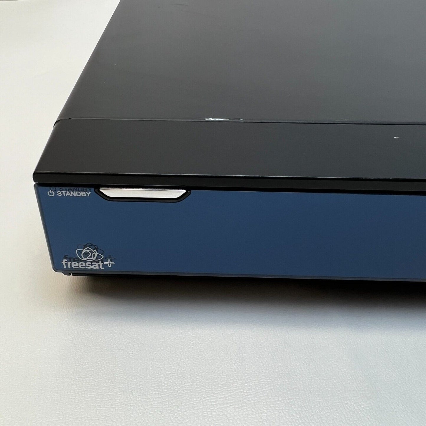 Humax Foxsat HDR 320GB DVR Freesat+ HD Satellite TV Receiver Manual, Remote