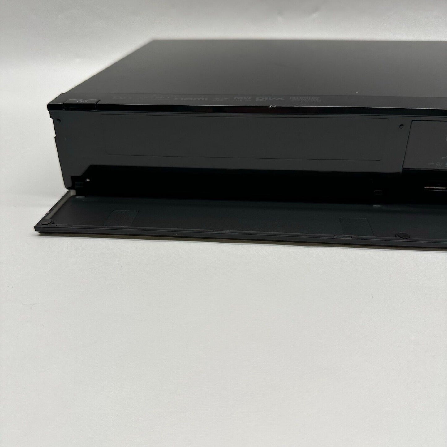 Panasonic DMR-HW120 Twin Tuner Freeview+ HD Recorder 500GB With Remote, Working