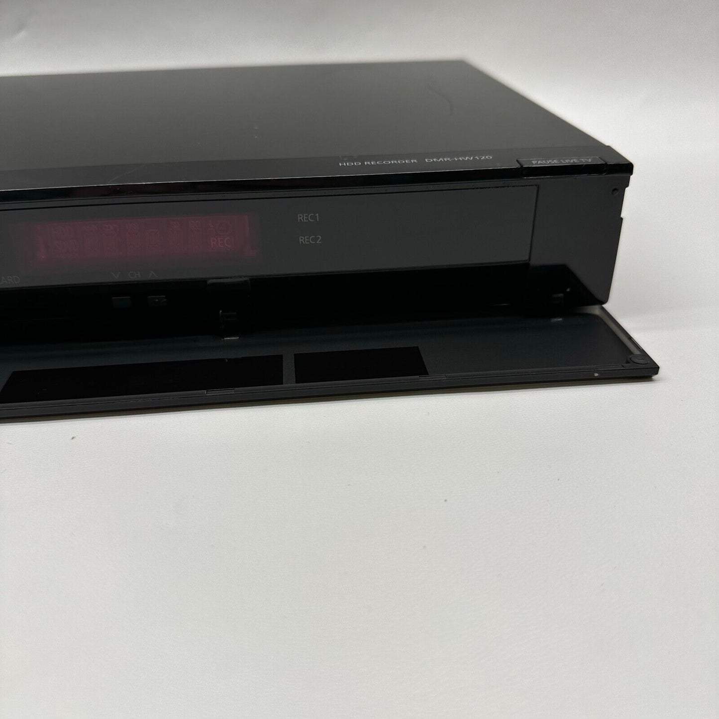 Panasonic DMR-HW120 Twin Tuner Freeview+ HD Recorder 500GB With Remote, Working