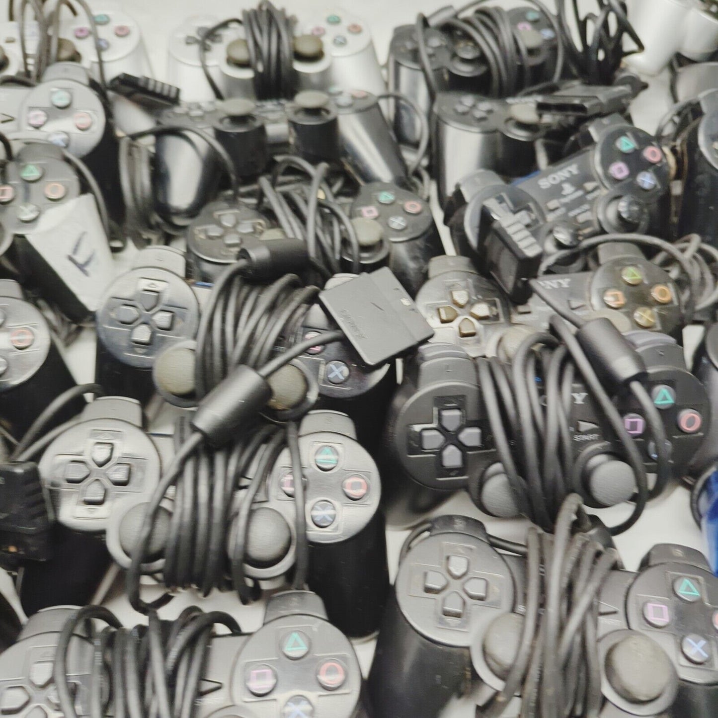 Faulty - 38x Genuine Playstation 2 ps2 Controllers Black Silver Job lot