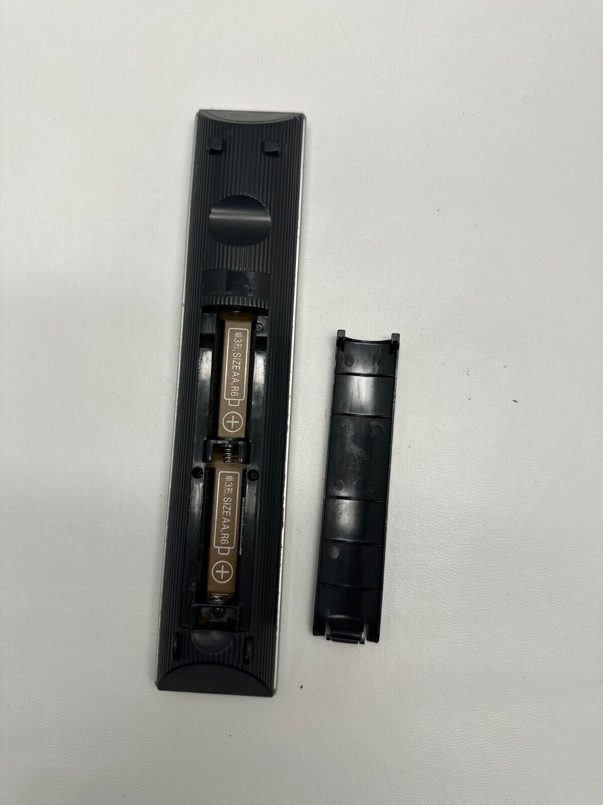 Genuine Original Sony RM-ED009 TV Remote KDL-37P3020 KDL-32S3000 KDL-40D3010