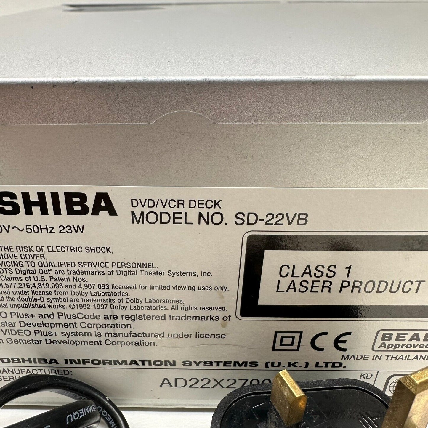 Toshiba SD-22VB Hi-Fi VHS DVD Cassette Recorder Remote Cables av to hdmi KIT