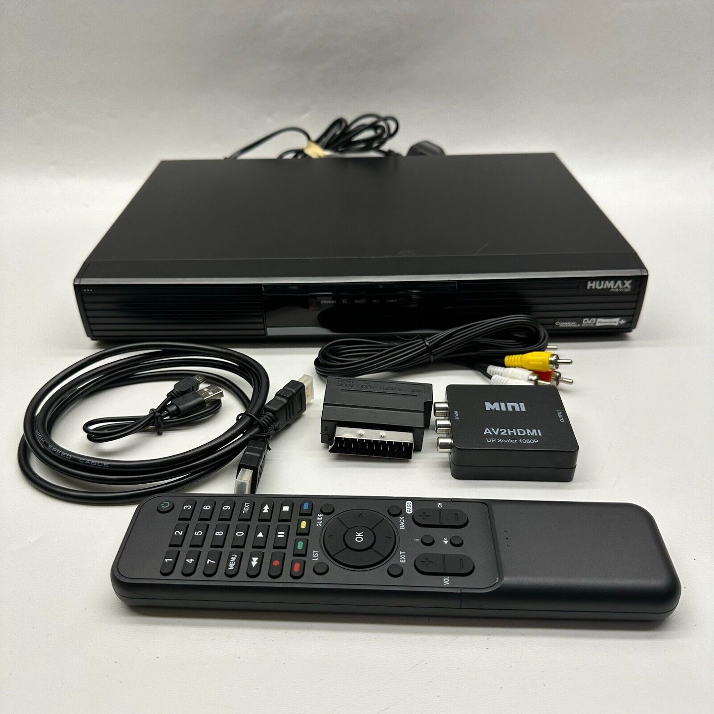 Humax PVR-9150T 160GB Freeview playback Digital Recorder Remote AV to HDMI kit