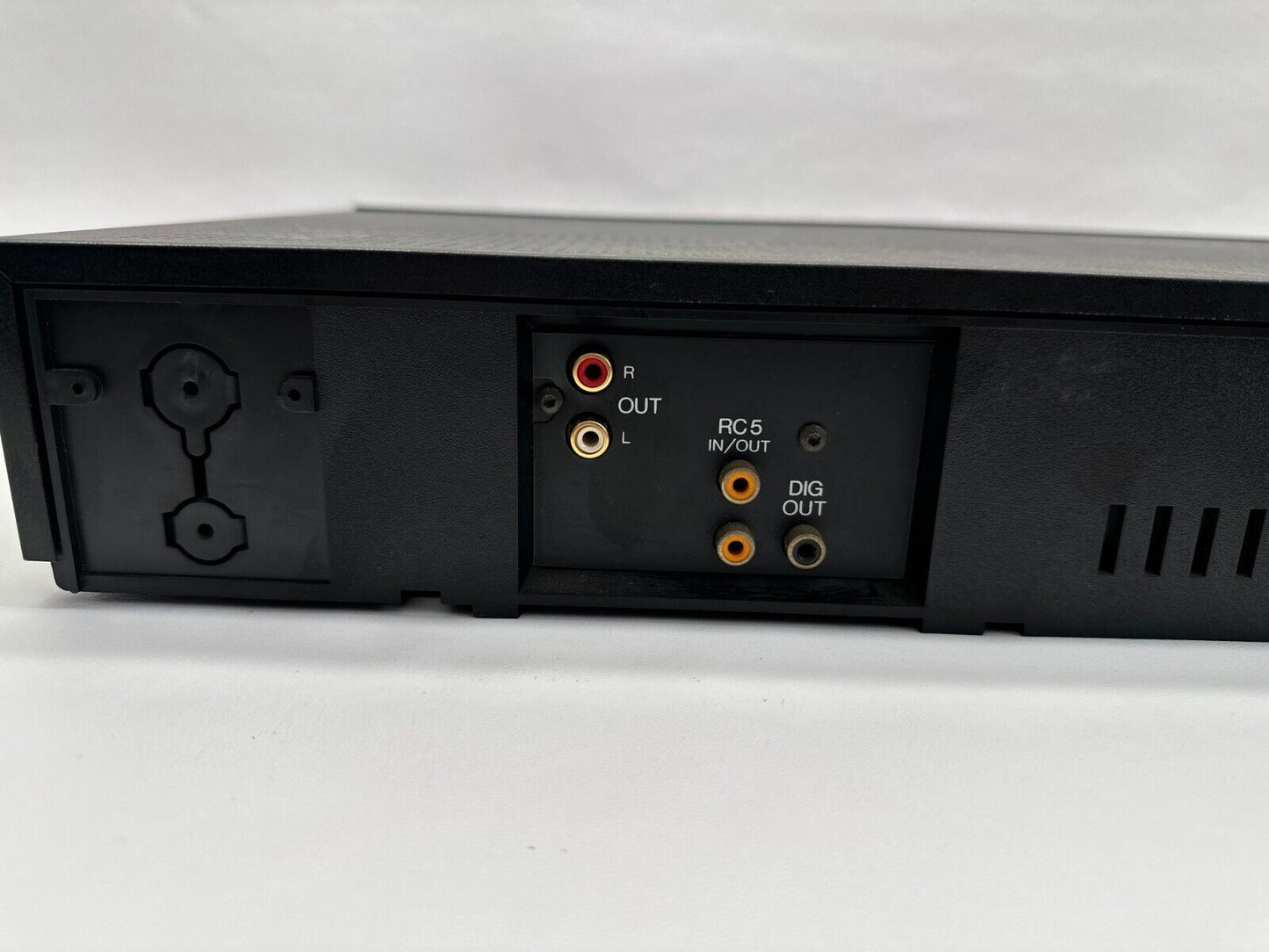 Philips CD 473 CD player blue flourecent tube display av retro vintage
