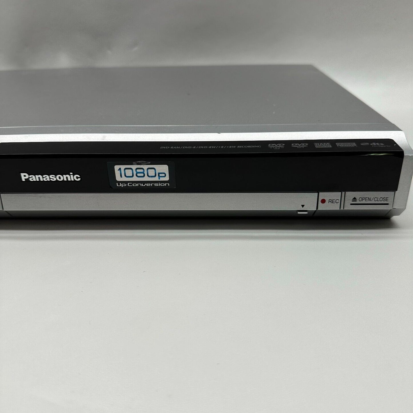 Panasonic DMR-EZ27 SILVER Multi Format DVD Recorder 1080P Freeview with Remote