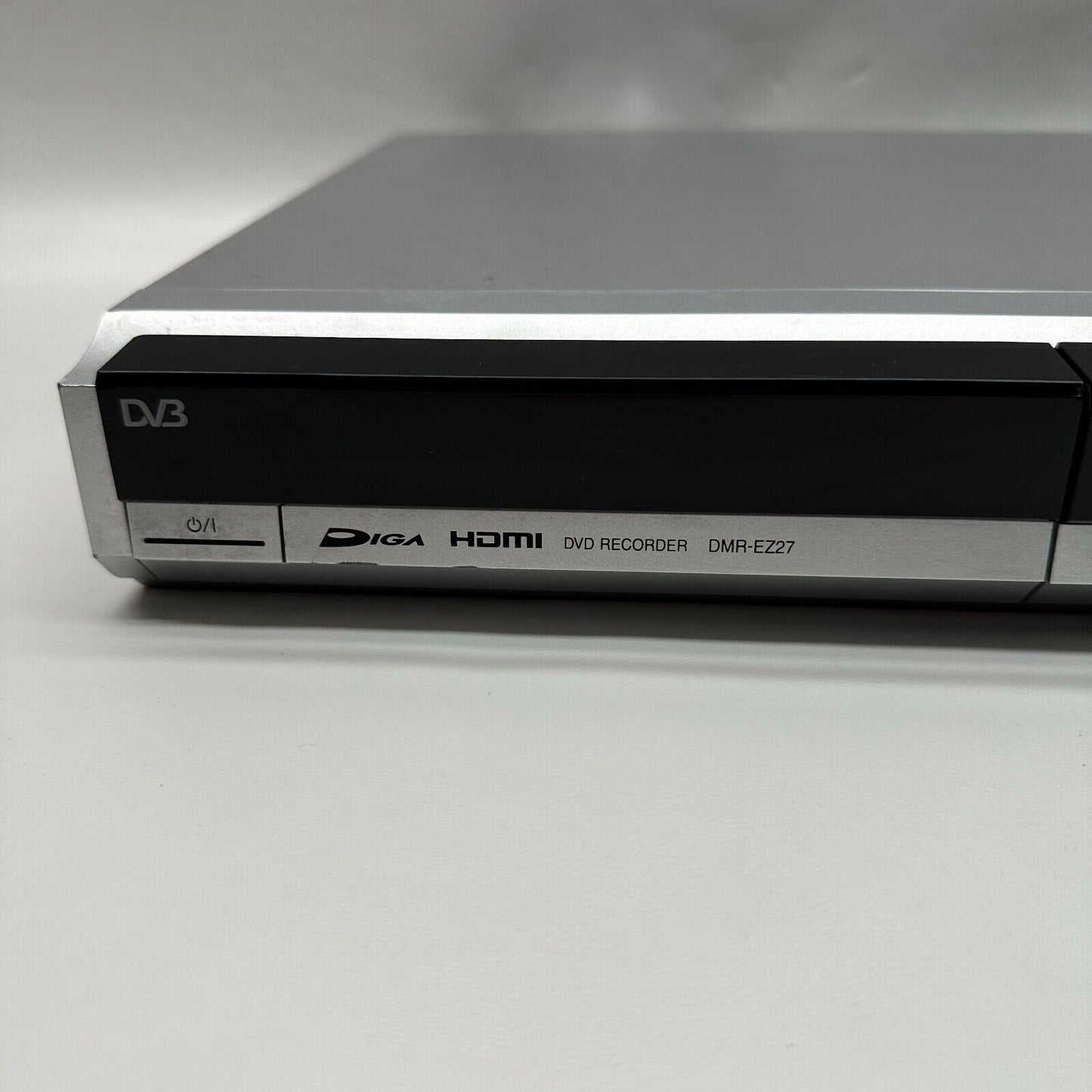 Panasonic DMR-EZ27 SILVER Multi Format DVD Recorder 1080P Freeview with Remote