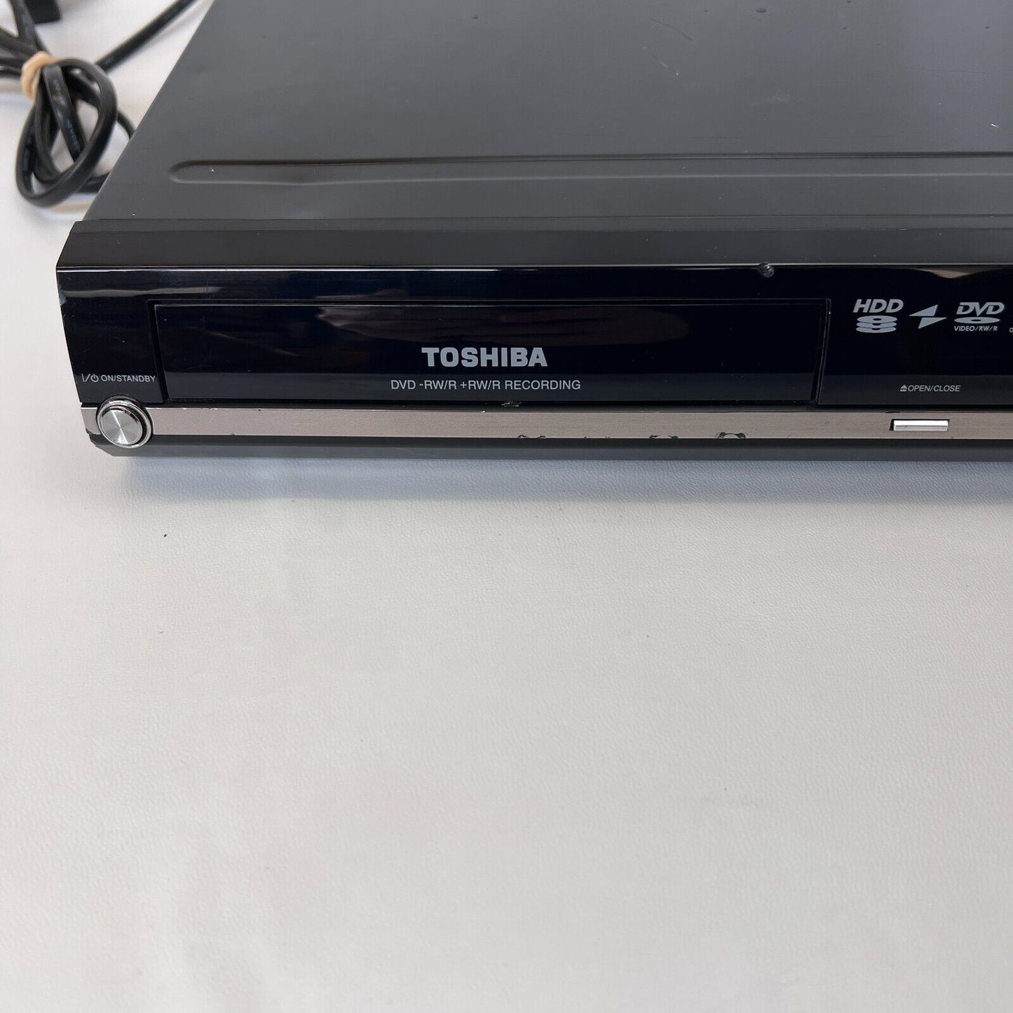 Toshiba RD-88DT DVD Recorder 1080p 160GB Hard Drive Black with Remote + Cable