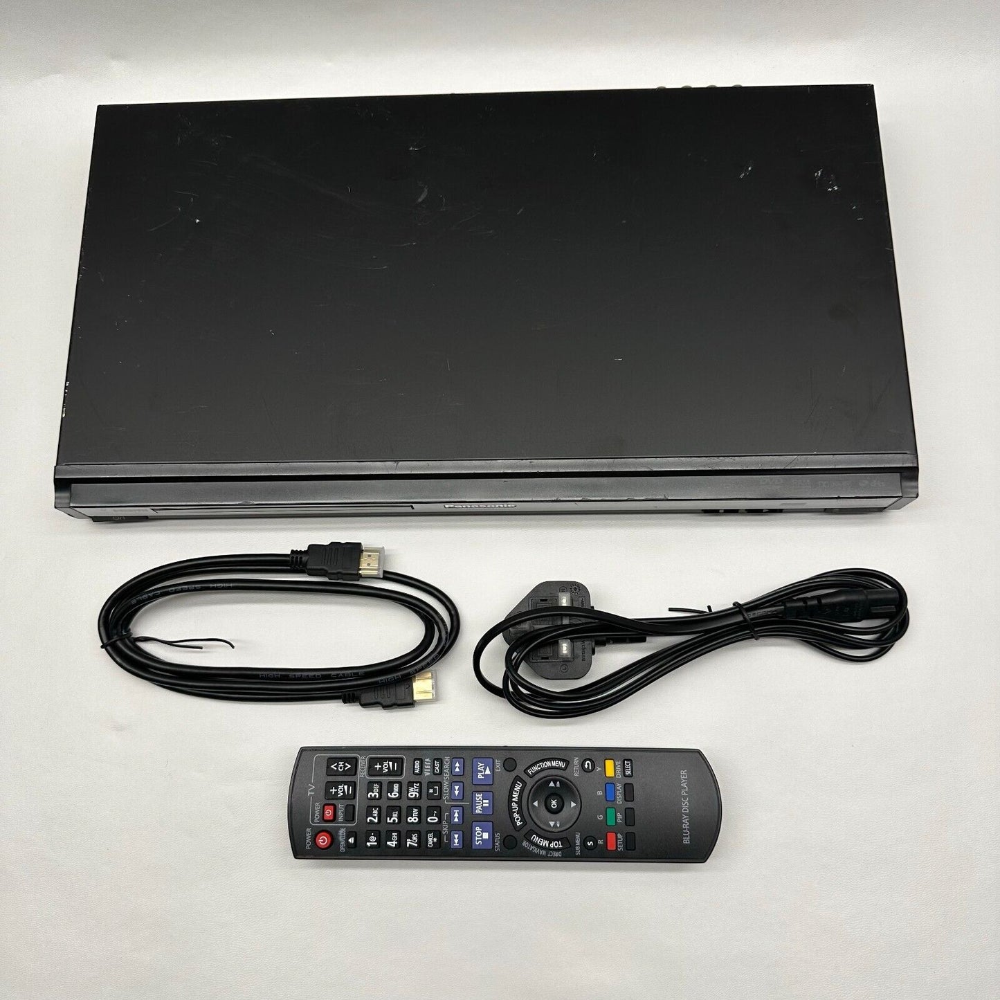 Panasonic DVD-S54 DVD cd Player HDMI Black with Remote + Cables Tested