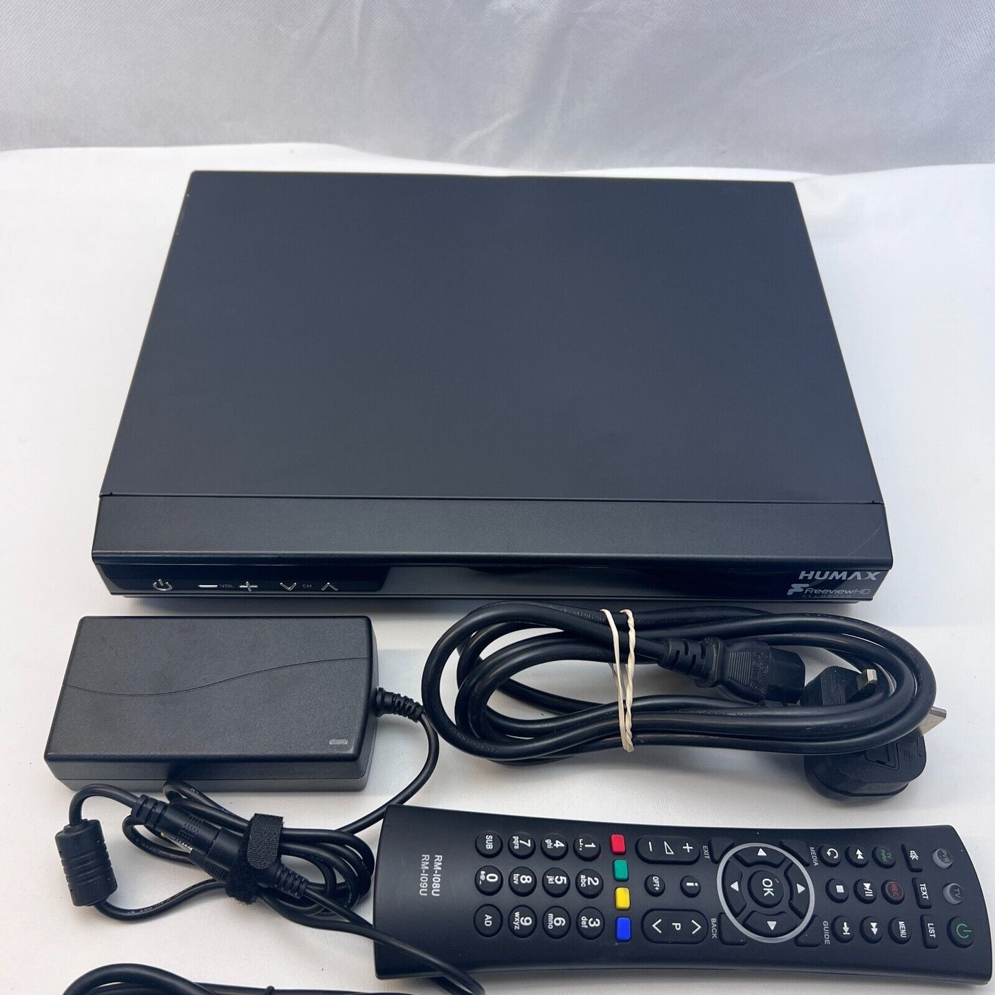 HUMAX HDR-1800T Freeview HD Smart Digital HD TV Recorder - 320GB - Twin Tuner