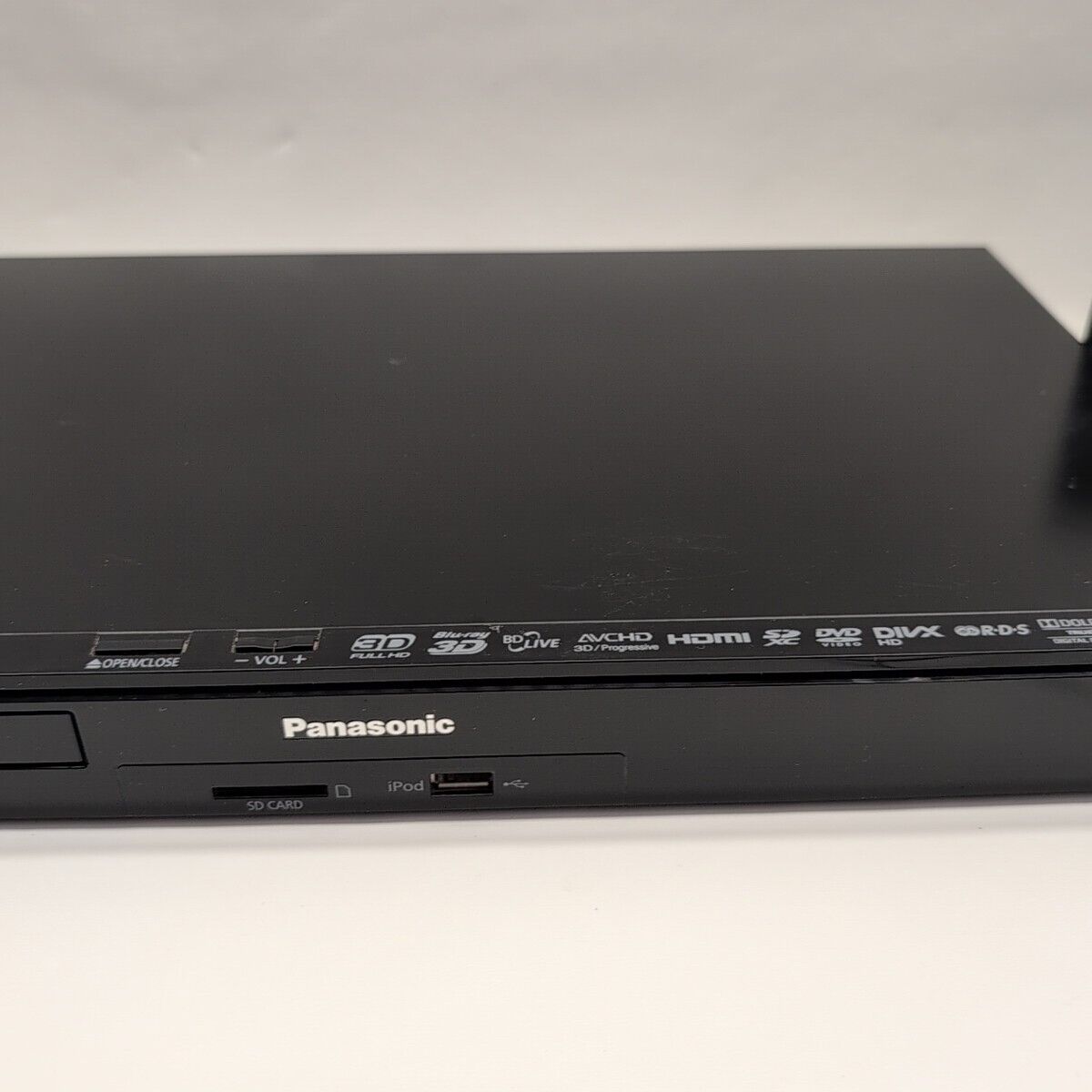 Panasonic SA-BTT190 Blu Ray DVD Payer With 5:1 Surround Sound Speakers Subwoofer