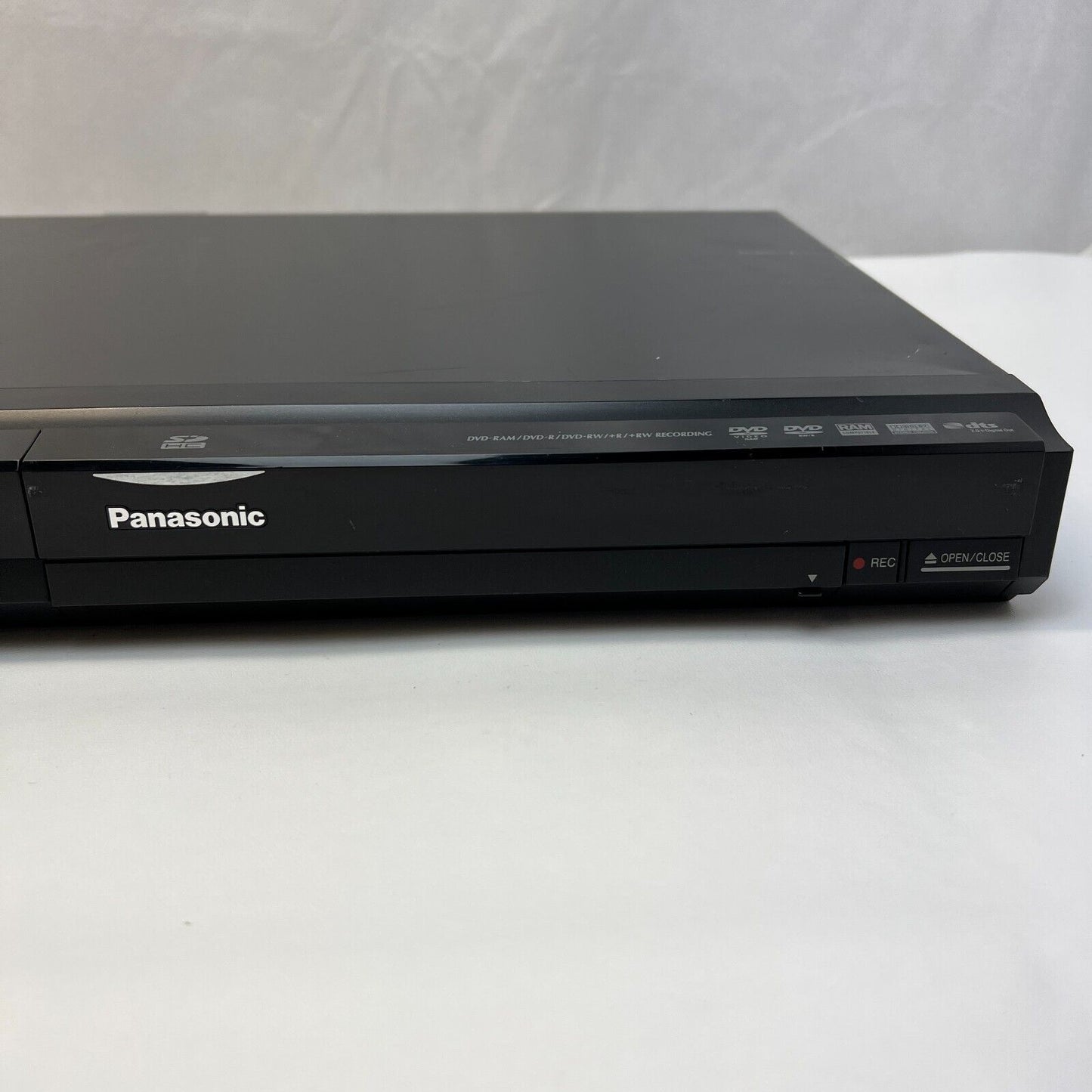 Panasonic DMR-EX77 DVD Recorder with 160GB HDD, Freeview, HDMI with Remote.