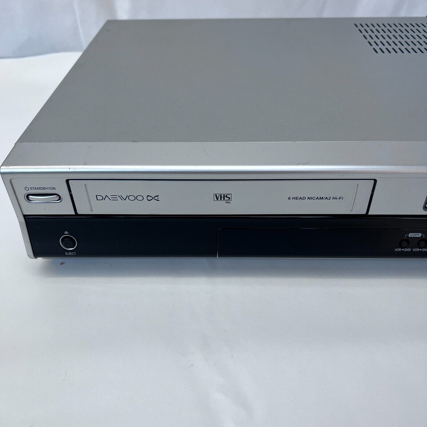 Daewoo Drv-6700p DVD VCR VHS Player Recorder 6-Head NTSC Copy VHS to DVD Remote