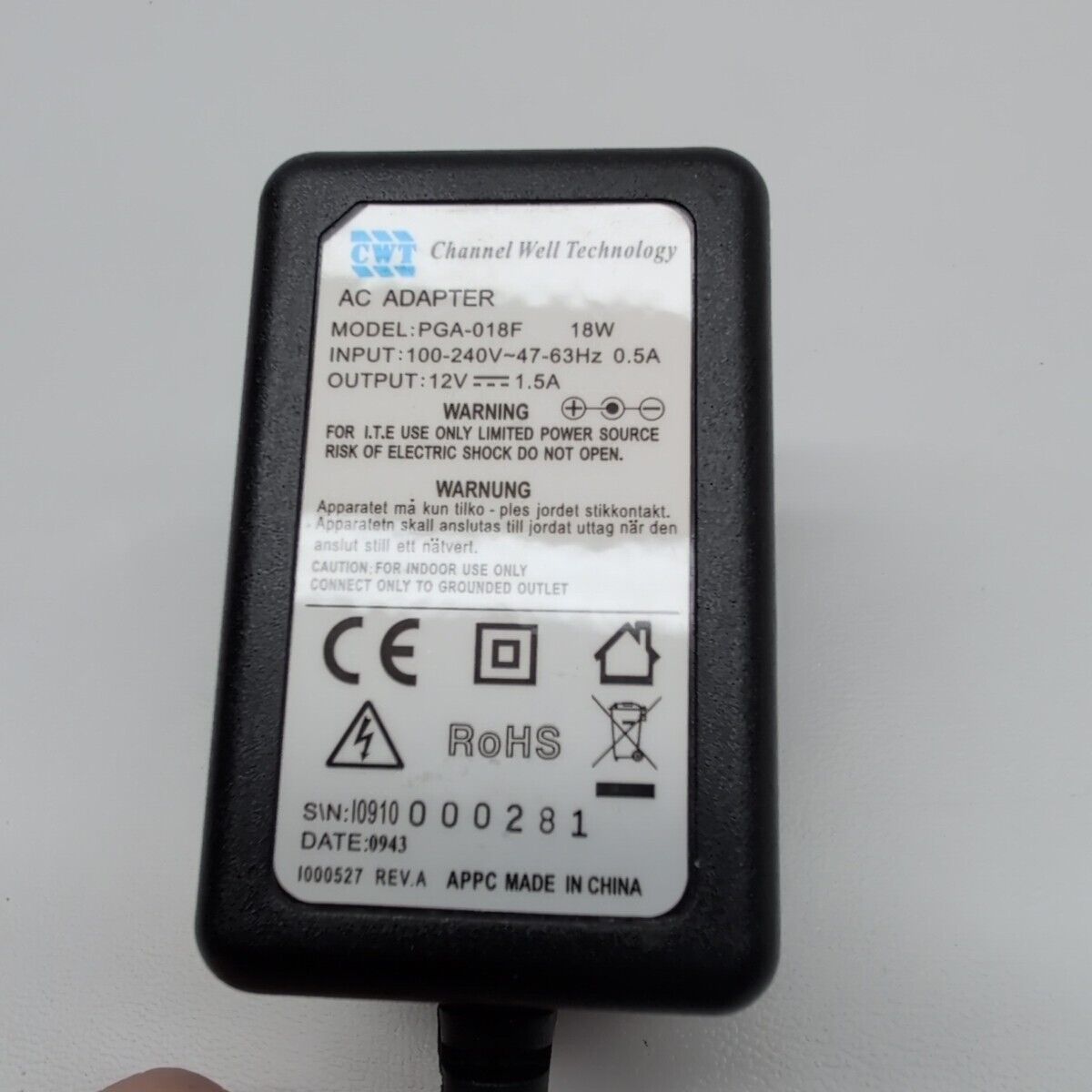 Genuine Channel Well Technology (CWT) Model PGA-018F 12V 1.5A 18W AC Adapter