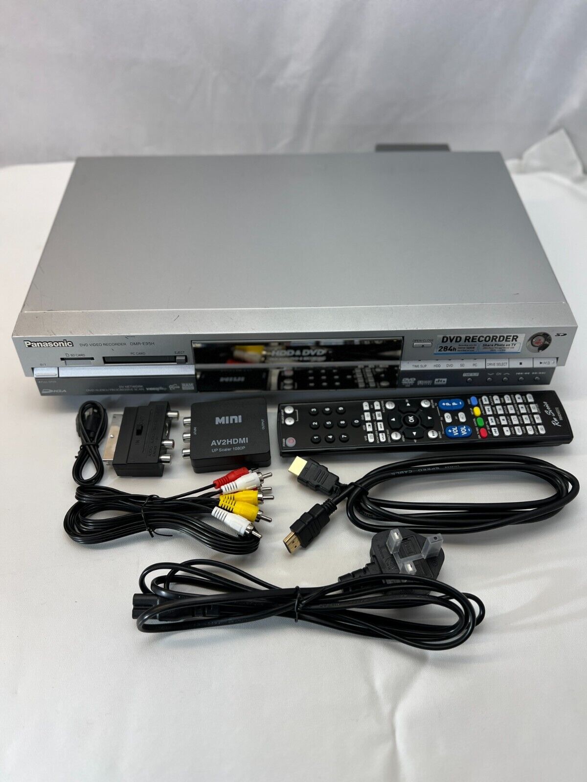 Panasonic DMR-E95H 160GB DVD/HDD Recorder w/ Remote + Cable + NTSC/PAL Converte