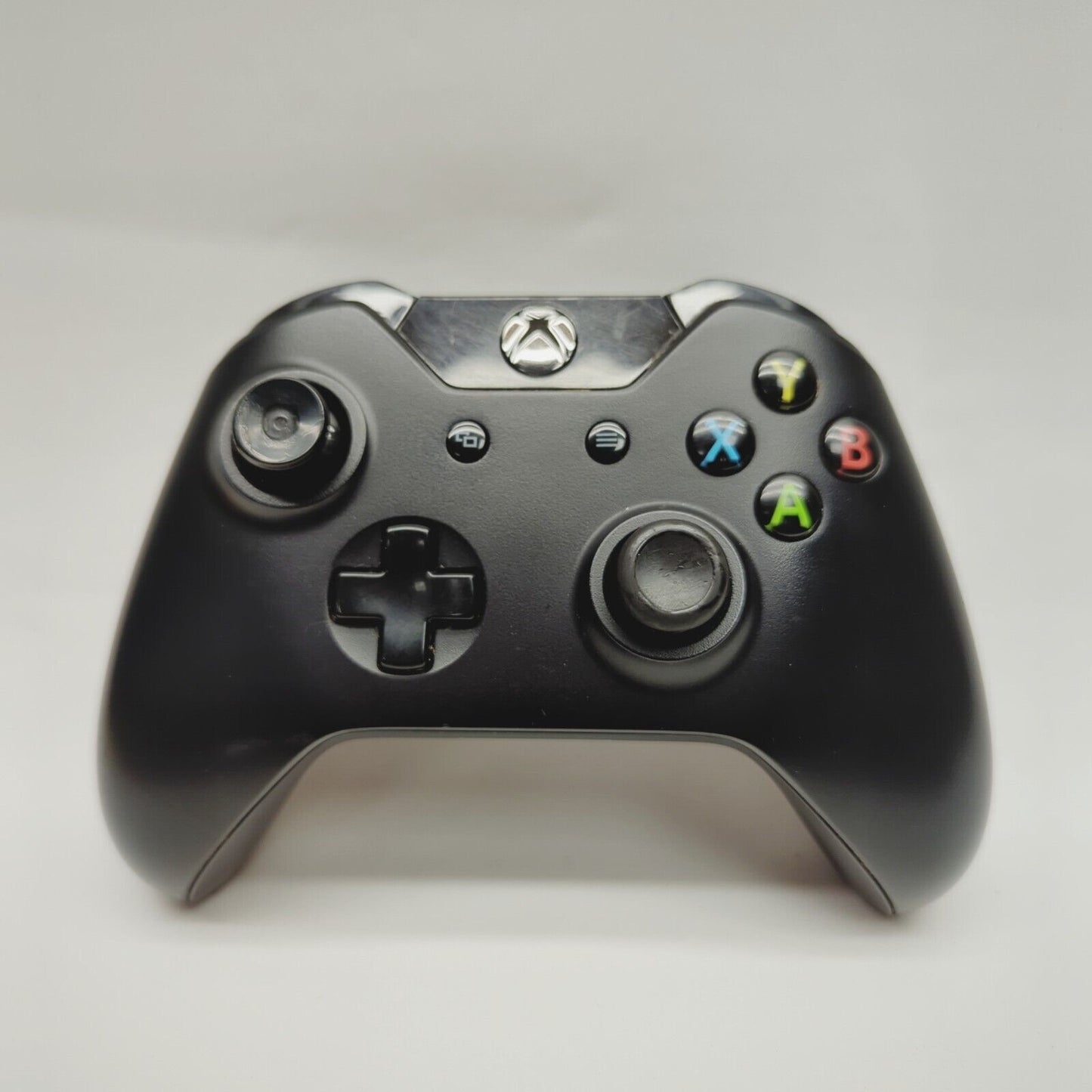 Xbox One Controller Black Official Microsoft (rubbers worn)