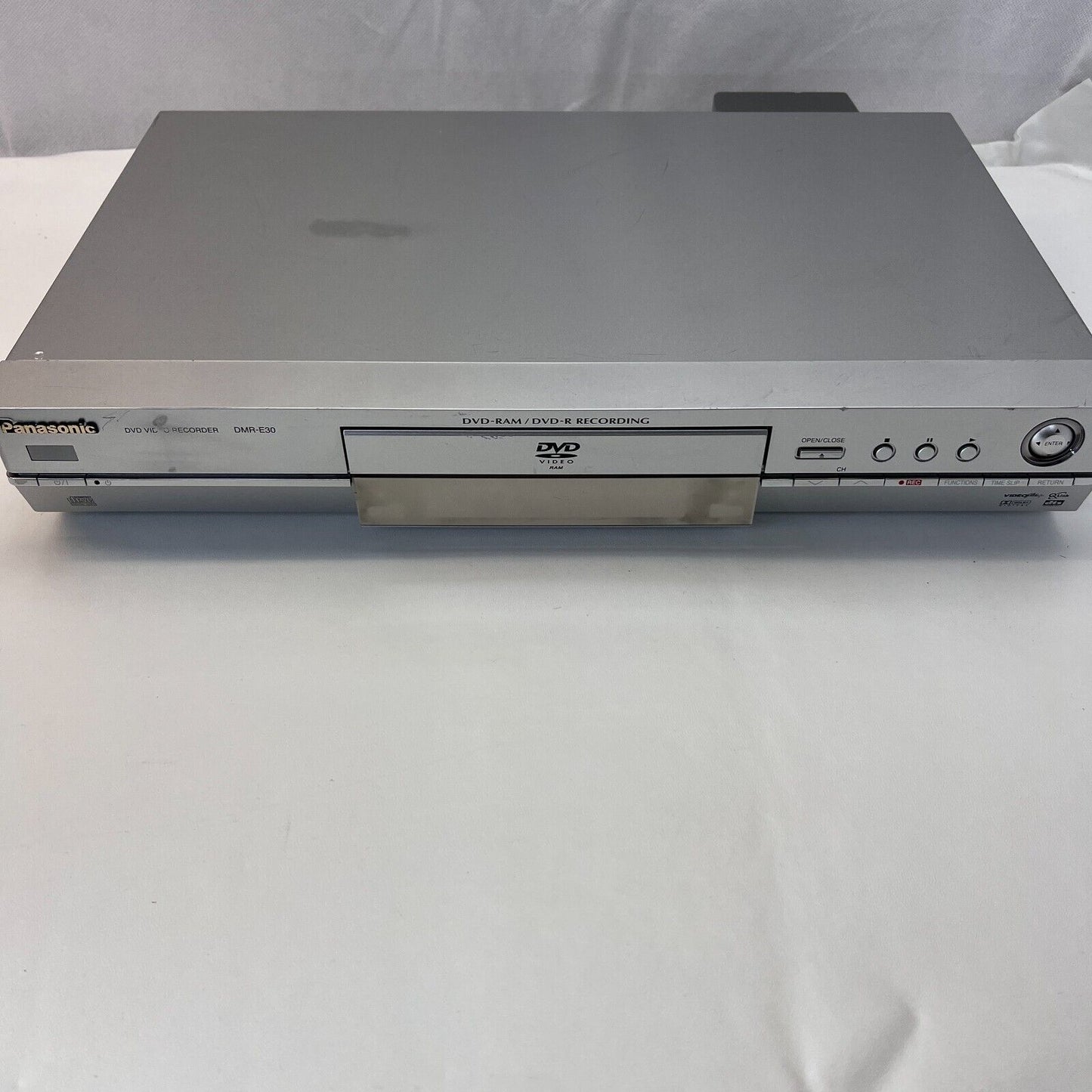 Panasonic DMR-E30EB DVD Video Recorder w/ Remote + Cable + NTSC/PAL Converter