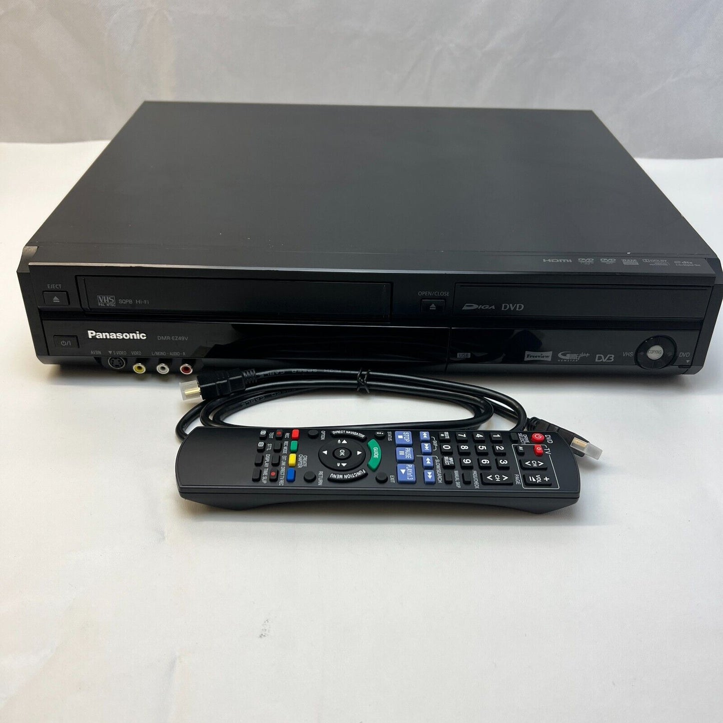 Panasonic DMR-EZ49vEBK Super Multi Format Combi Recorder with Freeview remote