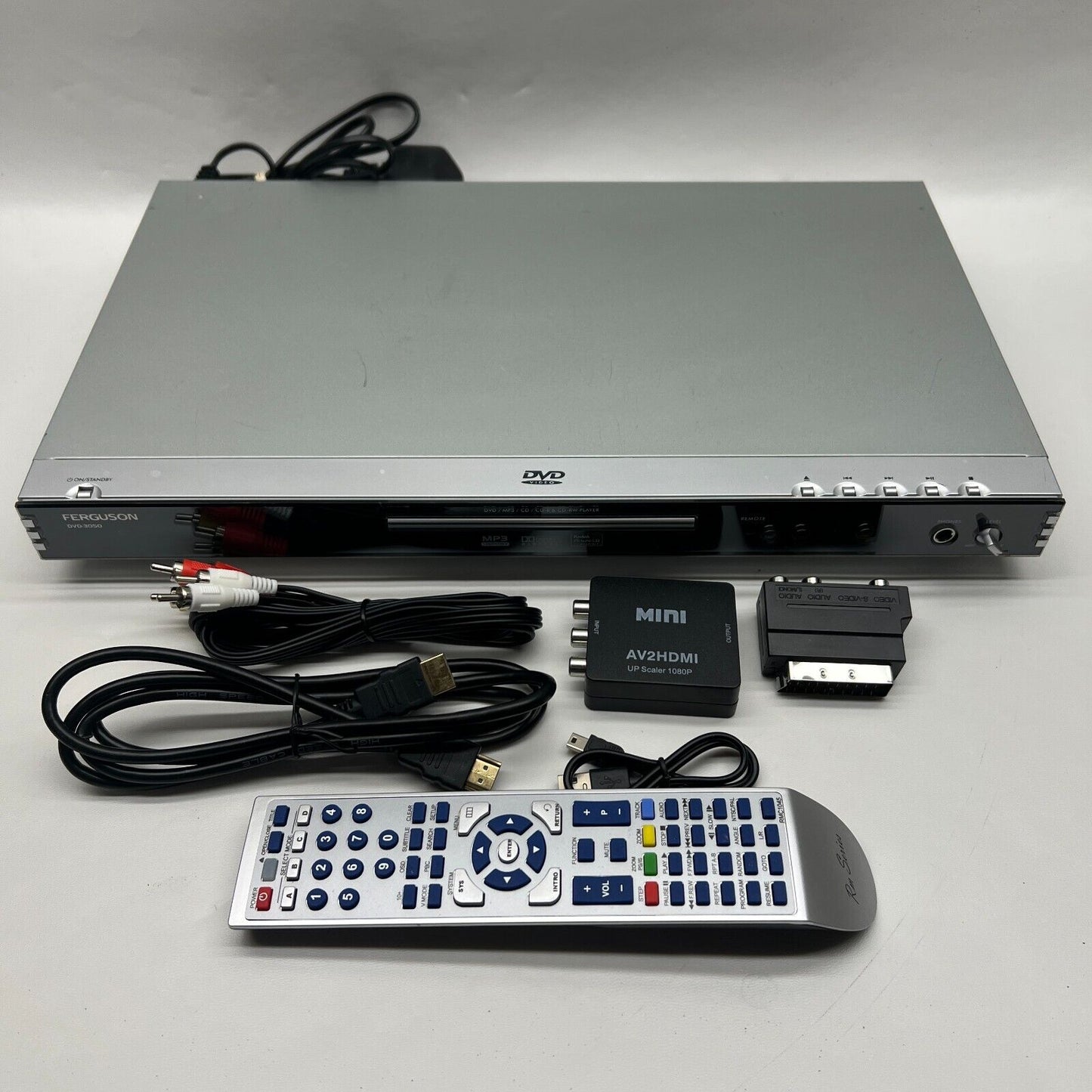 Ferguson DVD-3050 DVD Player Silver Tested with Remote Cables AV to HDMI scart