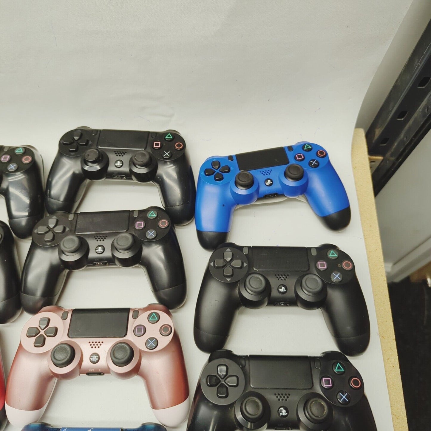 Faulty 29x Genuine PlayStation 4 PS4 controllers Bundle Joblot Black pink Blue