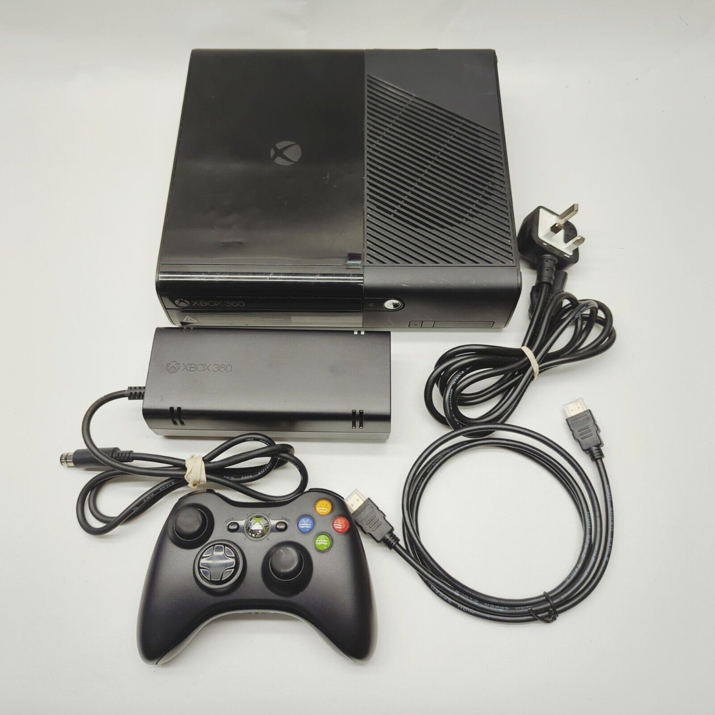 Xbox 360 E 250GB Console - Complete All Leads & Controller Year Warranty