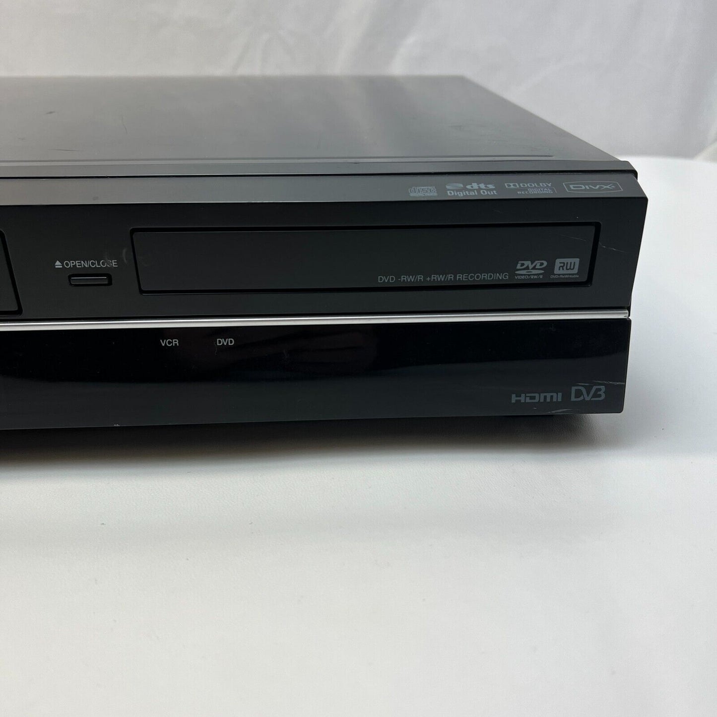 Toshiba DVR19 Freeview DVD/VCR Combi Recorder With HDMI and USB *VHS TO DVD*