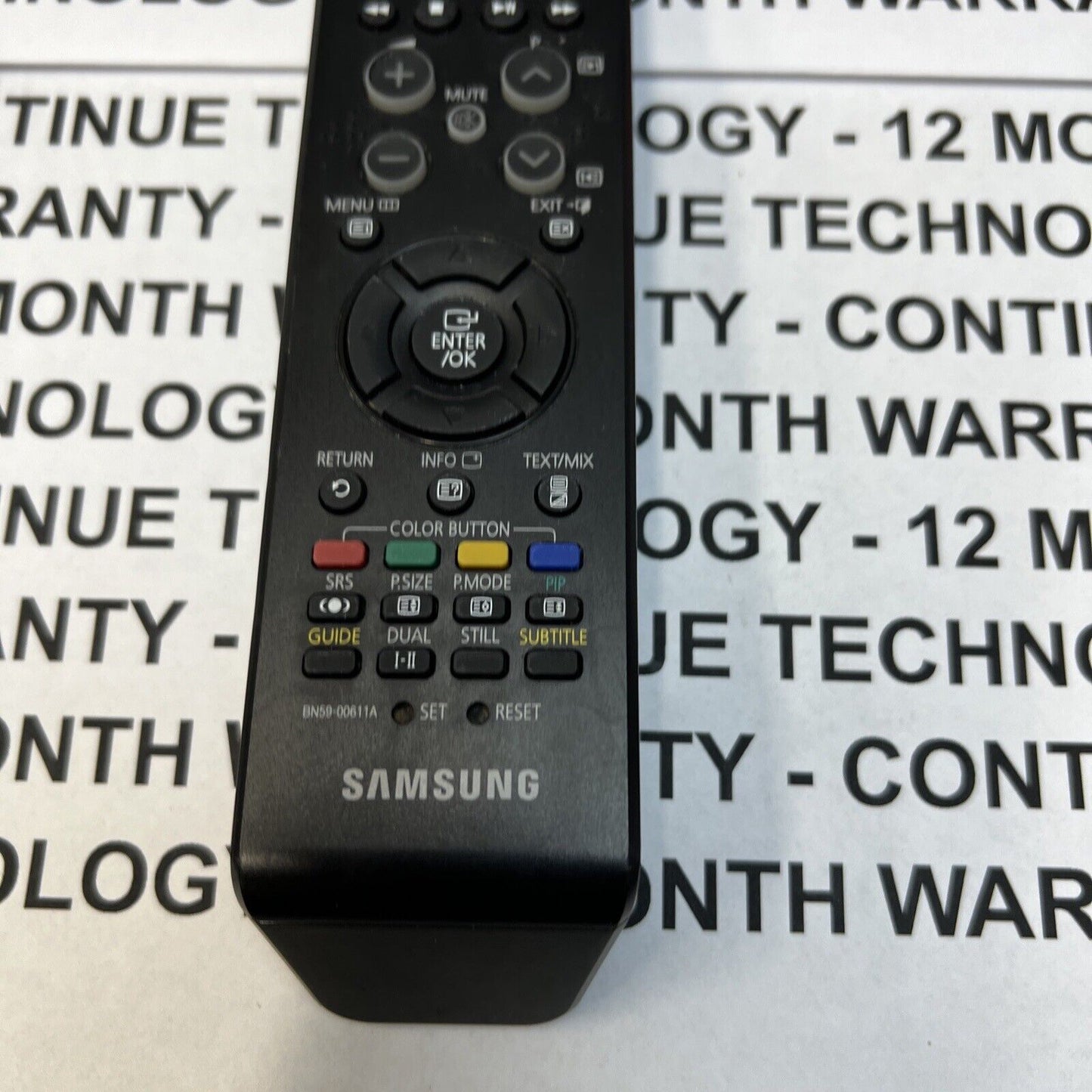 Samsung (BN59-00611A) Original/Genuine Remote Control / TV, DVD, STB, VCR