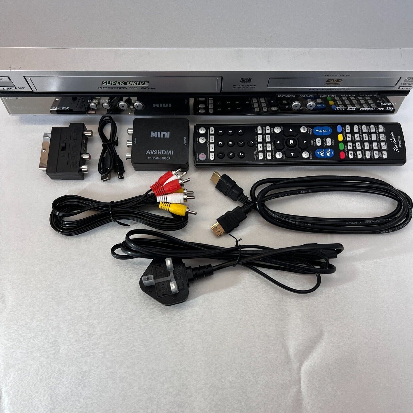 Panasonic NV-VP30EB-S Super Drive Dual VHS DVD VCR VIDEO Combo Recorder + Remote