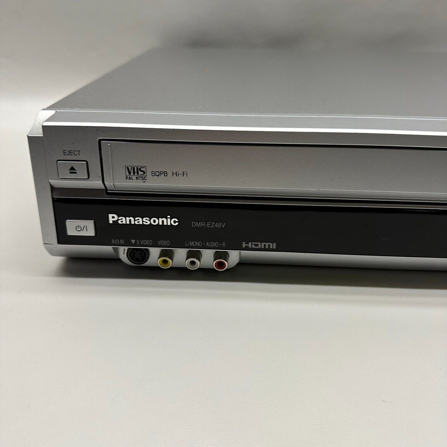 Panasonic Silver DMR-EZ48V DVD Recorder 1920x1080 HDMI with Remote HDMI Cable