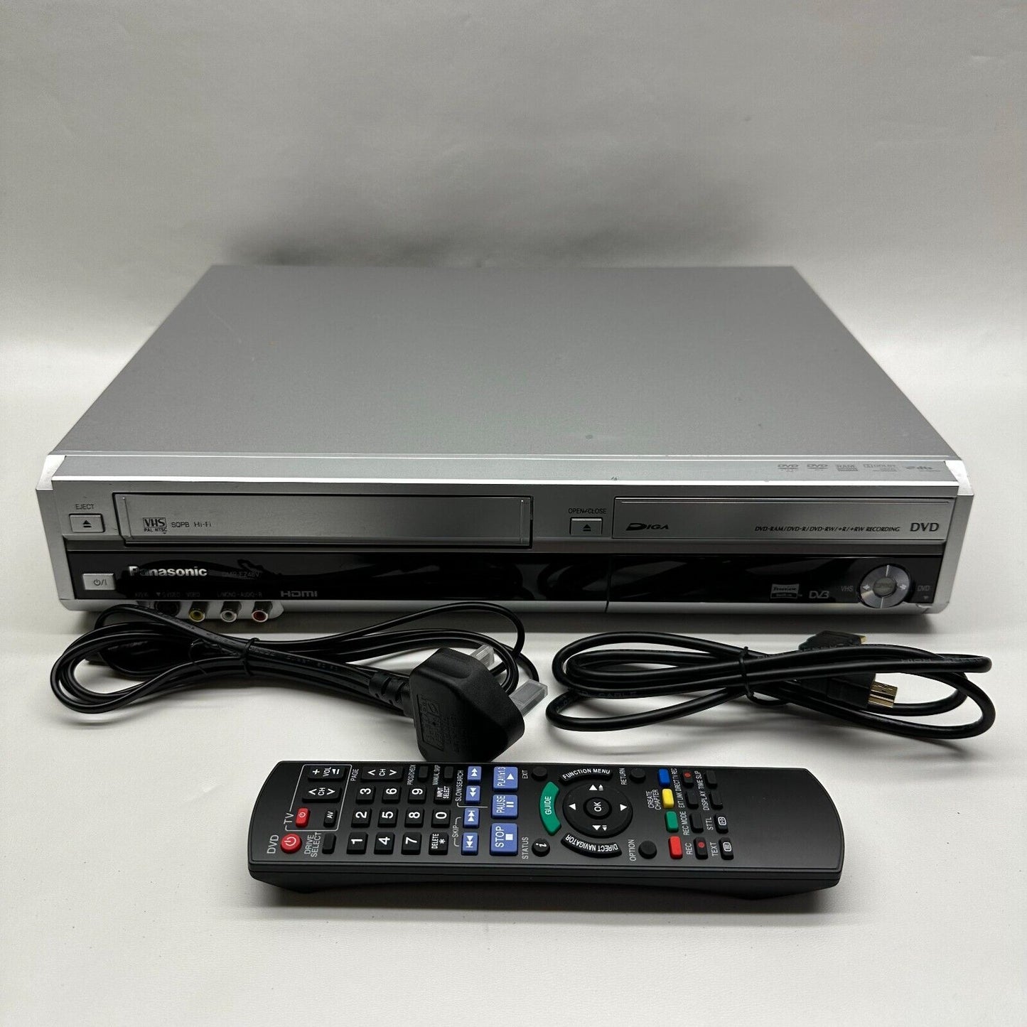 Panasonic Silver DMR-EZ48V DVD Recorder 1920x1080 HDMI with Remote HDMI Cable