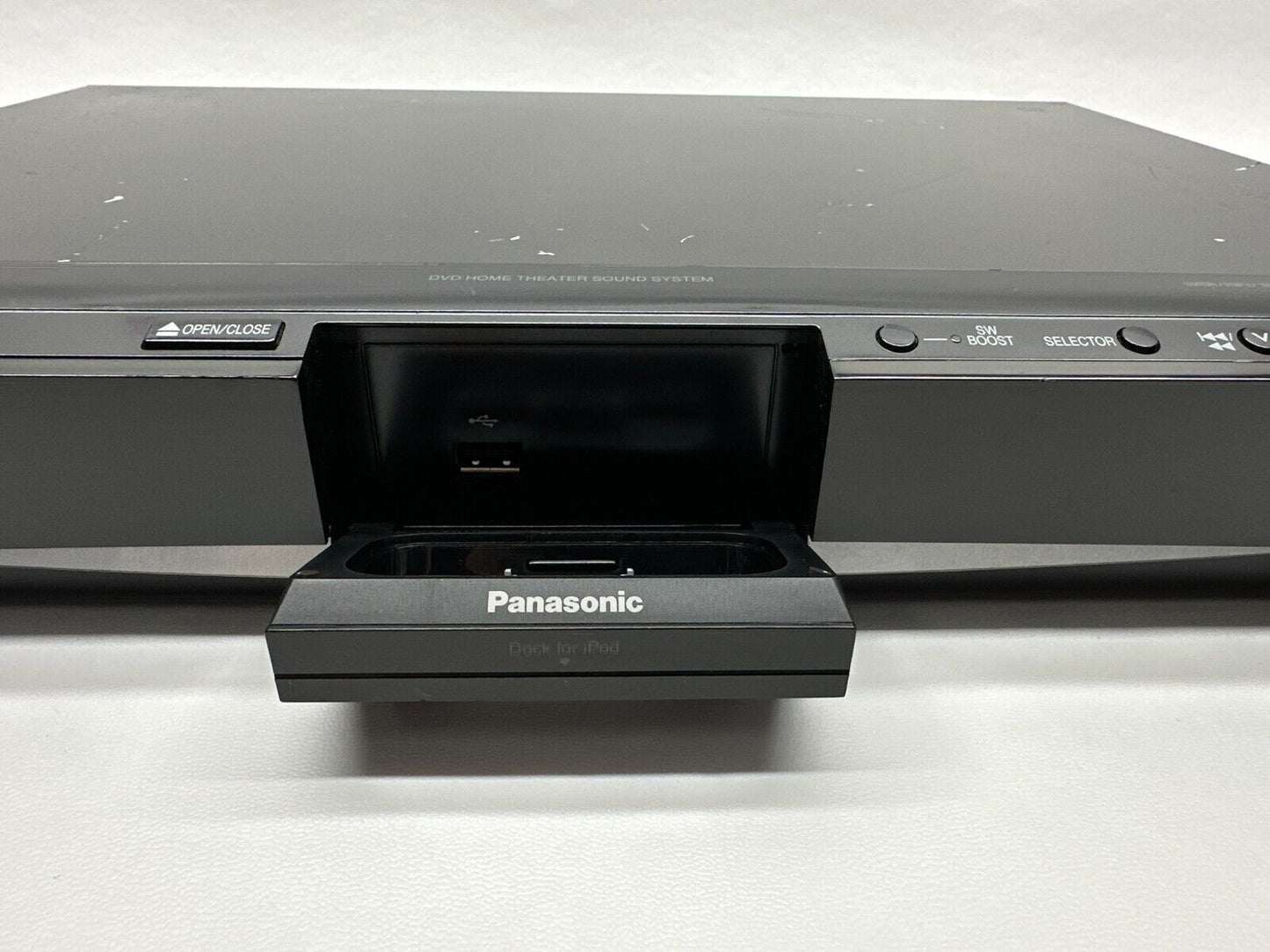 PANASONIC SA-PT460 DVD Player With iPod Dock - (NO SPEAKERS UNIT ONLY)