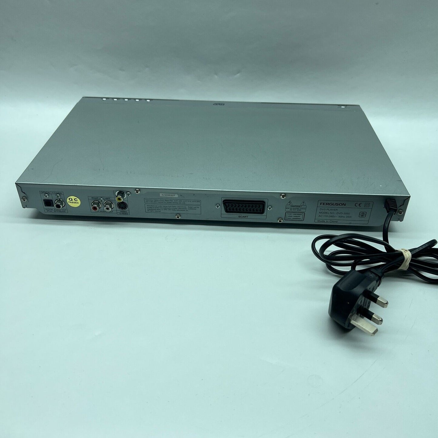 Ferguson DVD-3050 DVD Player Silver Tested with Remote Cables AV to HDMI scart