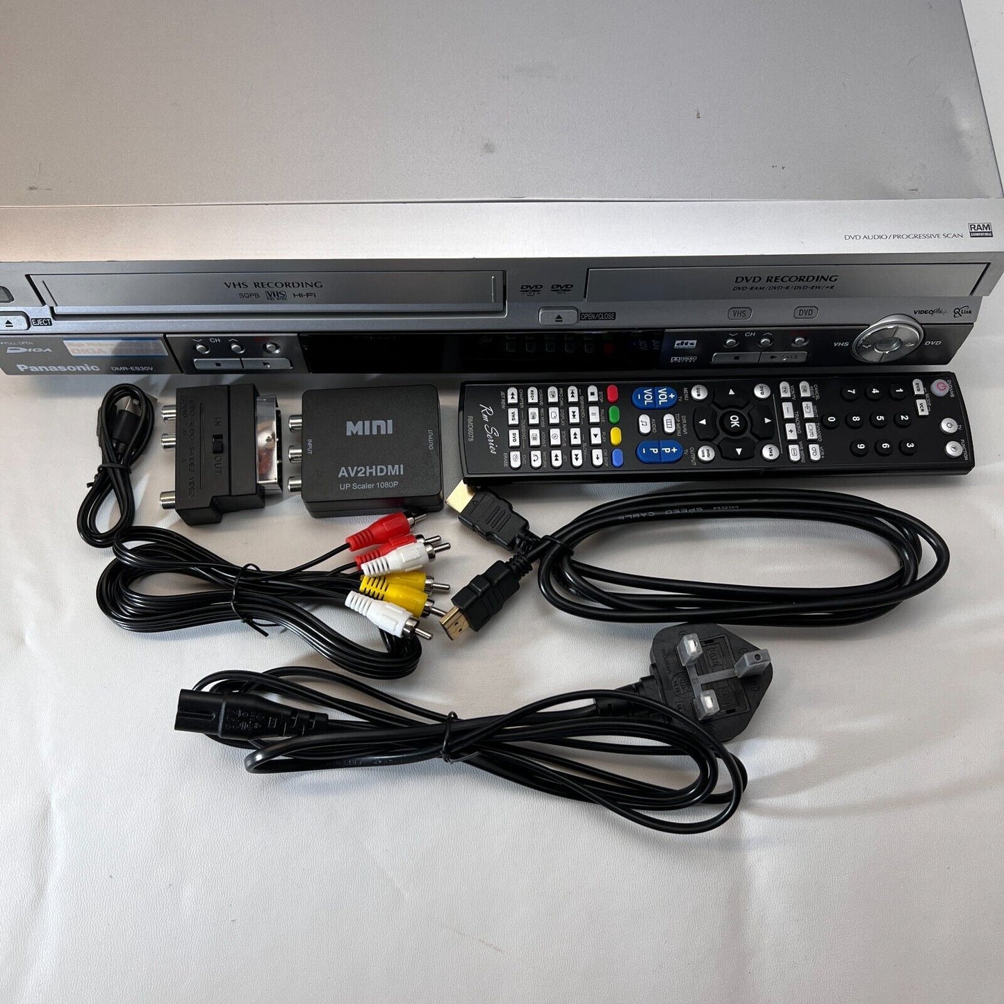 Panasonic DMR-ES30V DVD VCR Recorder Combi Copy VHS To DVD with Remote