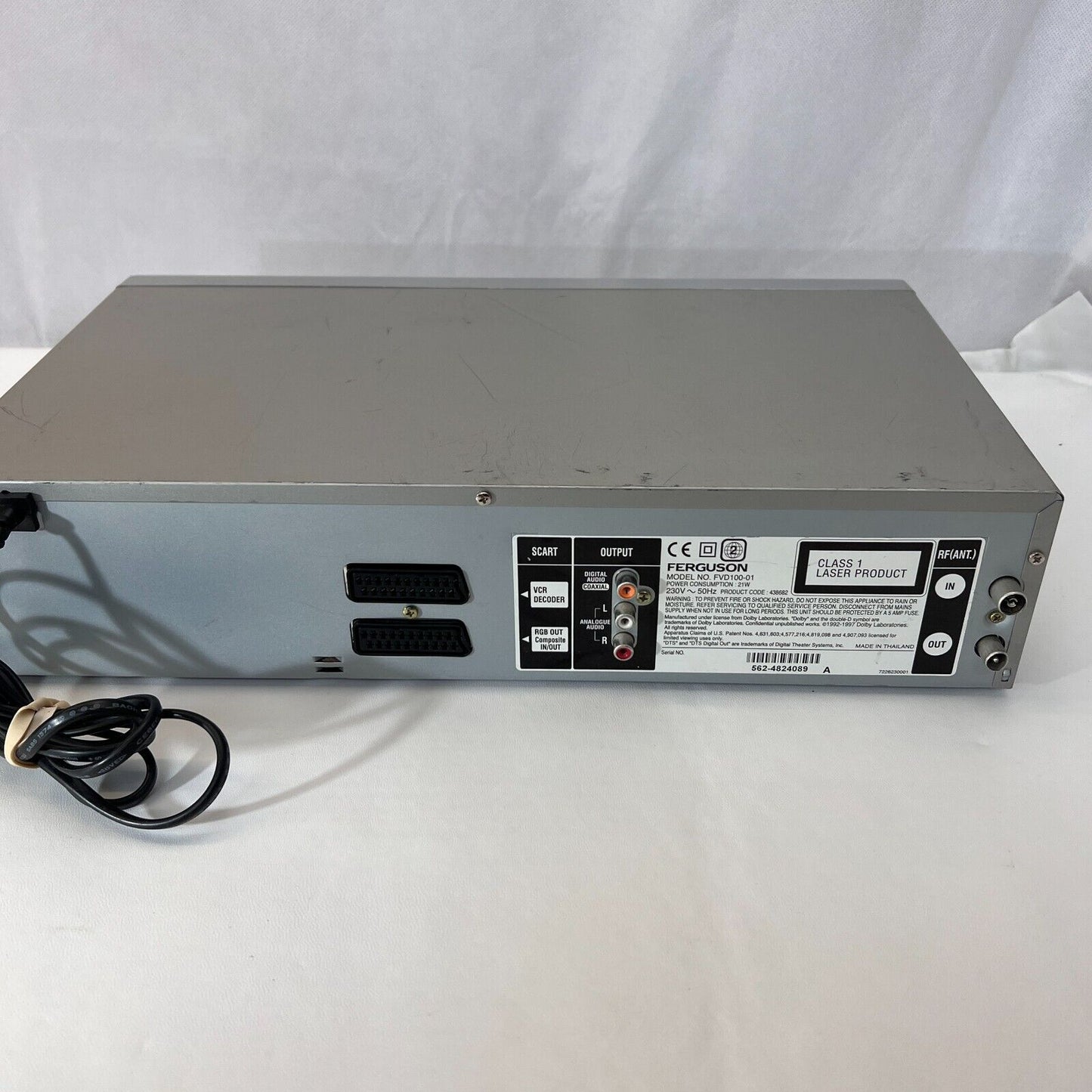 Ferguson FVD100-01 VCR Player DVD Player w/ Remote + Cables + NTSC/PAL Converter