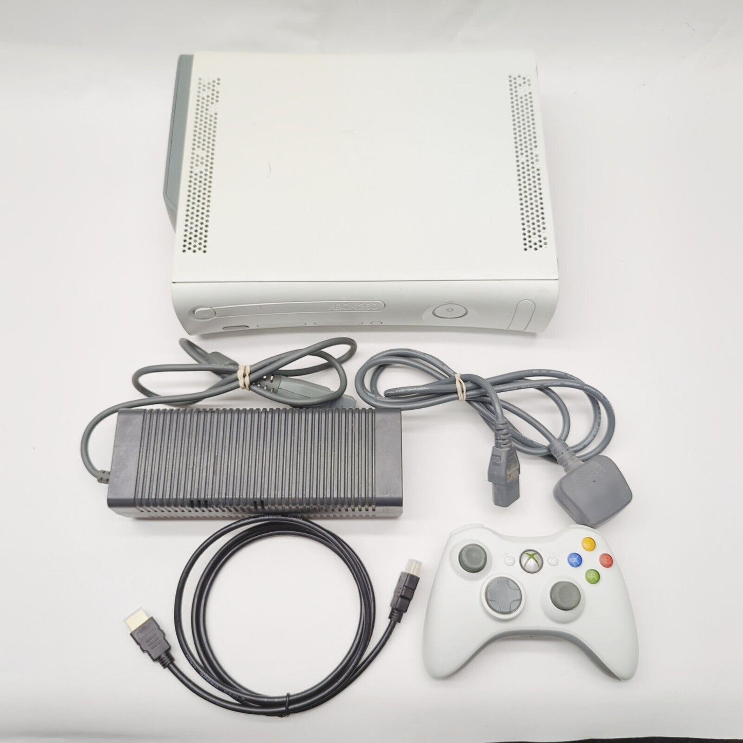 White Xbox 360 HDMI 60GB Console With Controller & Leads Warranty