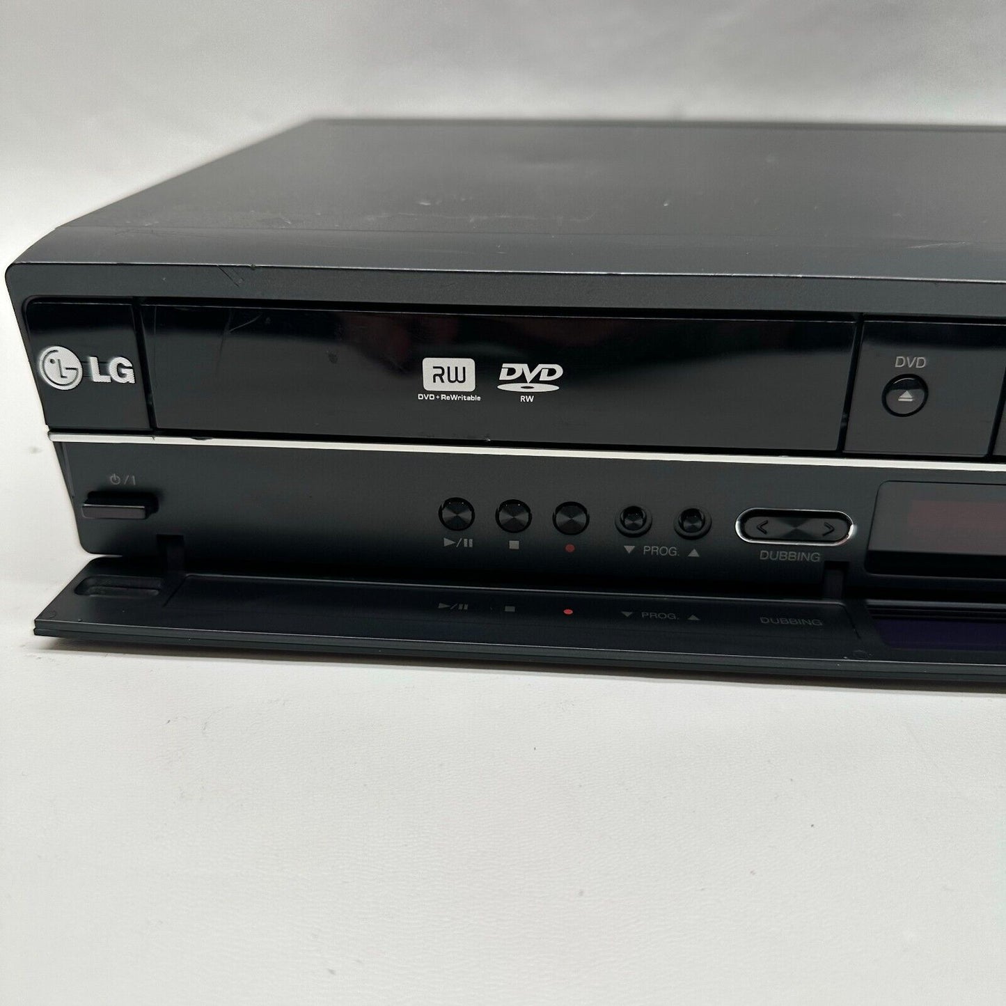 LG RC388 - DVD Recorder/ VHS Combo Tested with Remote + Cables + AV to HDMI KIT