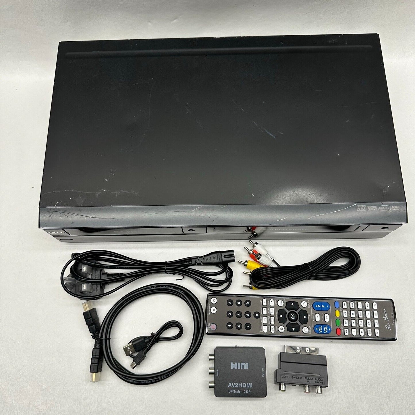 LG RC388 - DVD Recorder/ VHS Combo Tested with Remote + Cables + AV to HDMI KIT