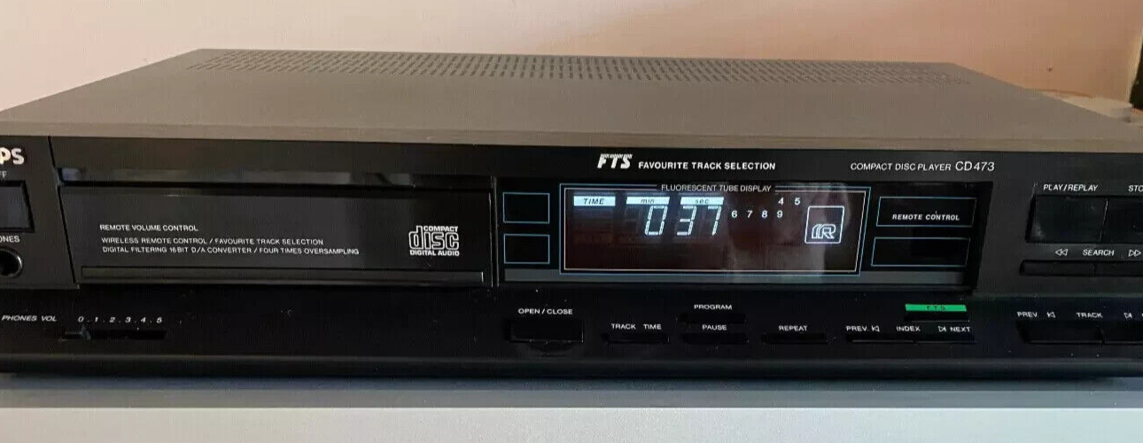 Philips CD 473 CD player blue  flourecent tube display av retro vintage