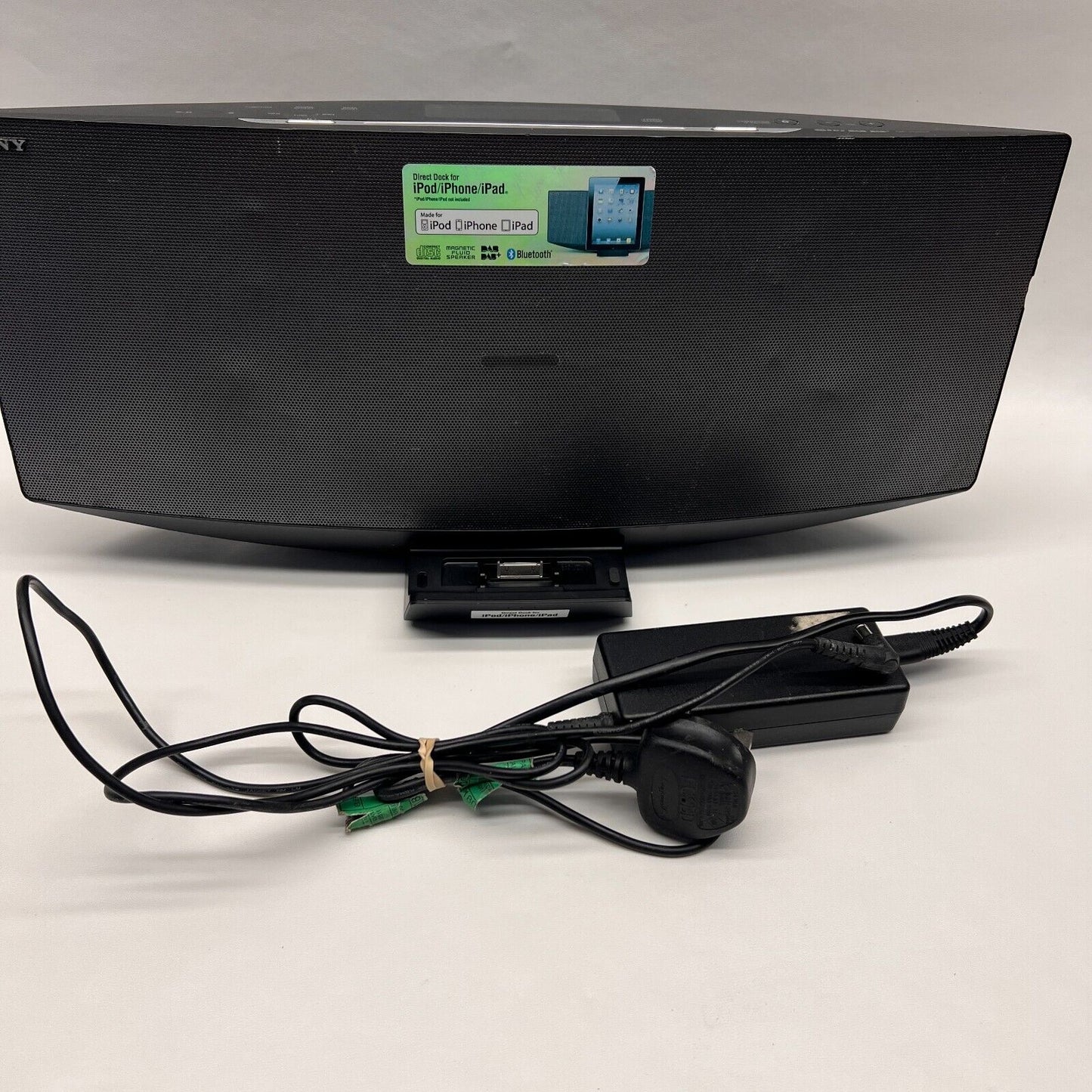 Sony CD PLAYER CMT-V75BTiP DAB+ Digital Radio & 30-Pin iPod Bluetooth Tested aux