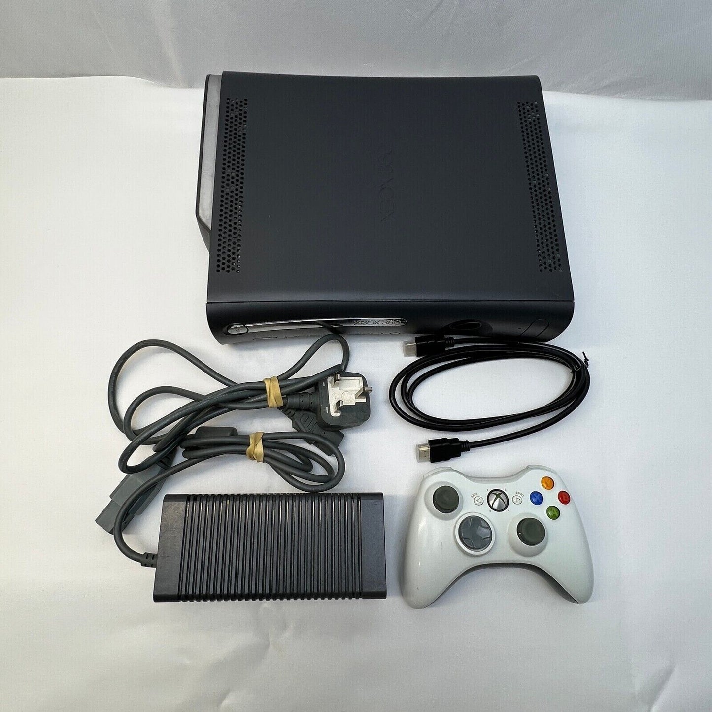 Xbox 360 Console Elite 120GB Controller + Power supply Warranty HDMI Complete