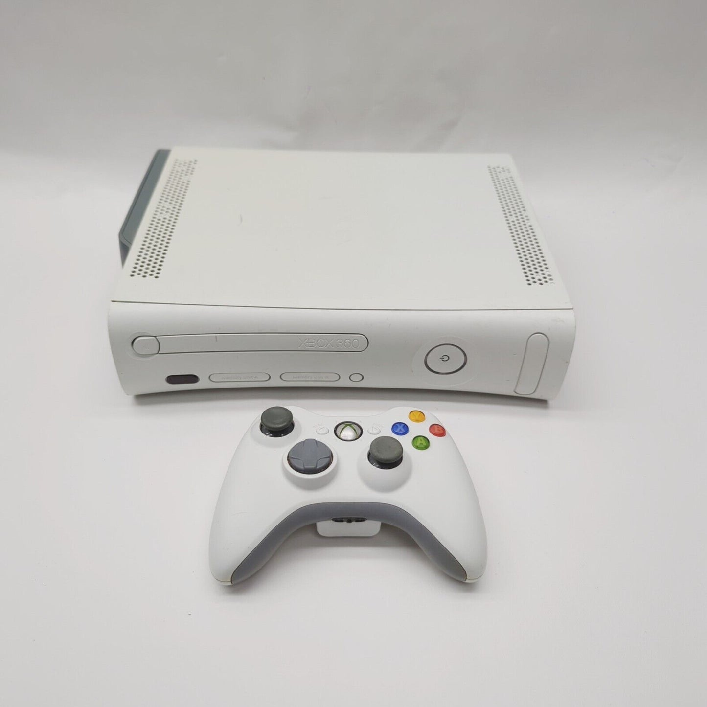 White Xbox 360 HDMI 60GB Console With Controller & Leads Warranty