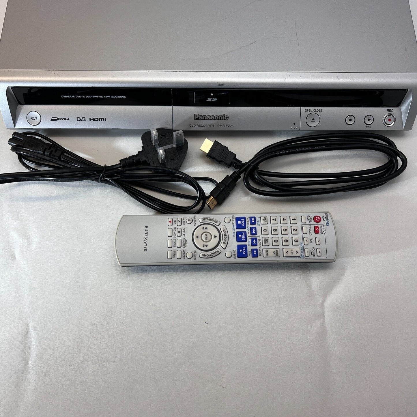 Panasonic Silver DMR-EZ25 DVD Recorder Freeview Digital DVR DVB HDMI