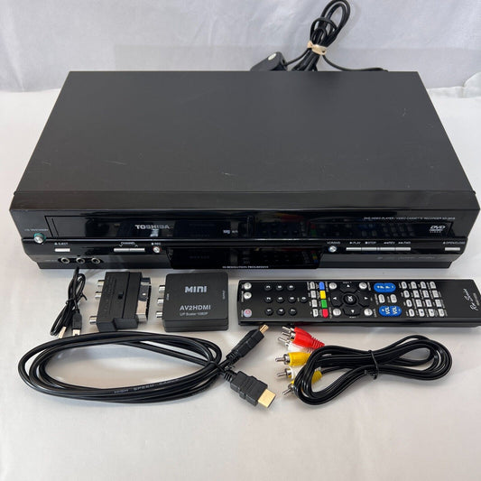 Toshiba SD-38VB DVD VCR Combo Black with Remote + Cable + NTSC/PAL Converter