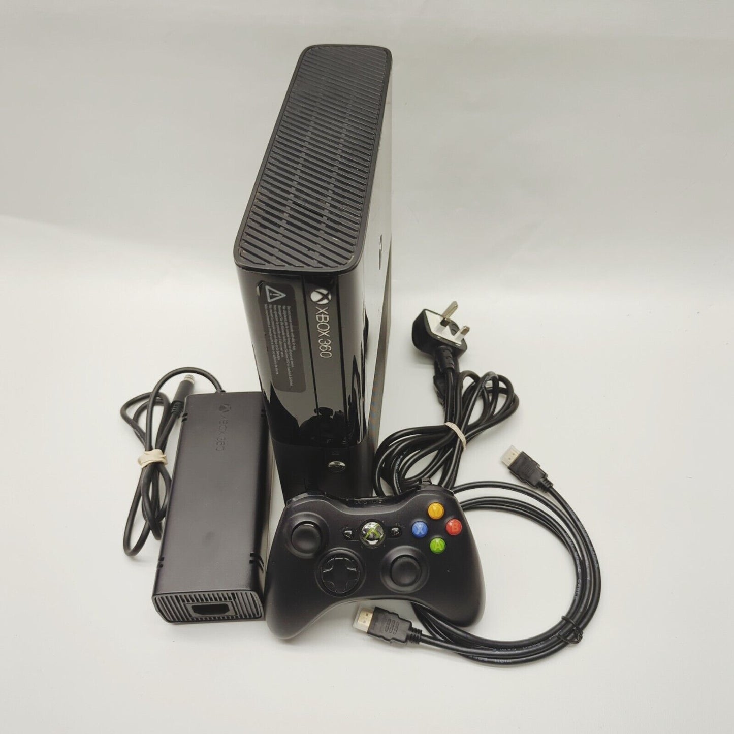 Xbox 360 E 250GB Console - Complete All Leads & Controller Year Warranty