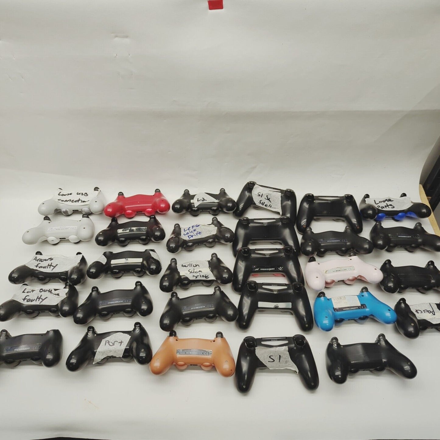 Faulty 29x Genuine PlayStation 4 PS4 controllers Bundle Joblot Black pink Blue