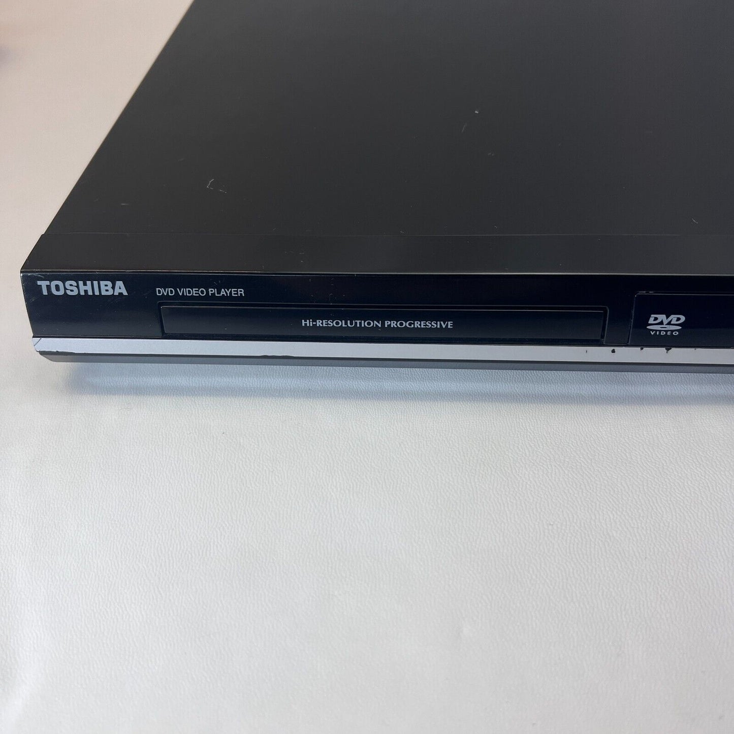 Toshiba SD-270EKB DVD Player SCART Black w/ Remote  NTSC/PAL Converter