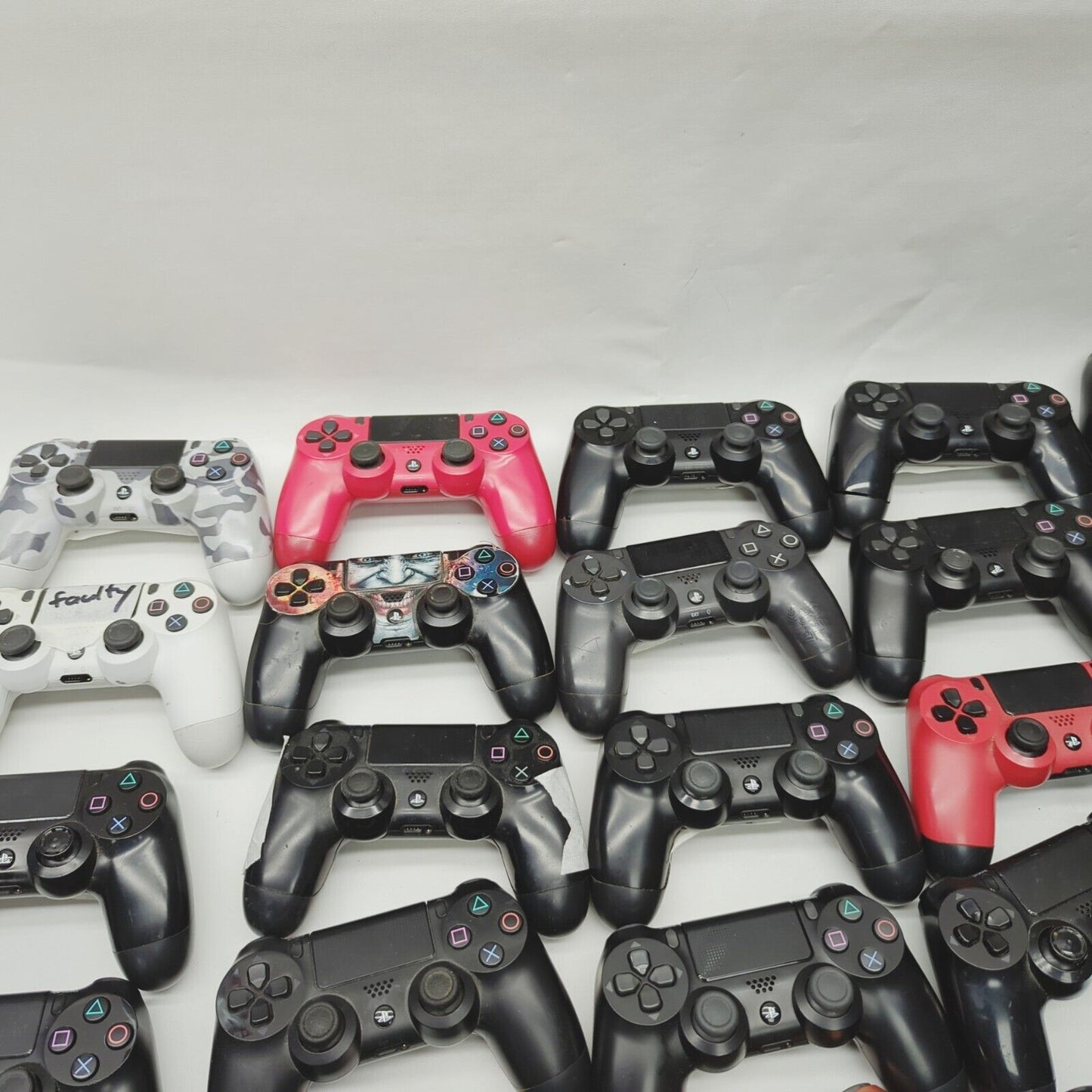 Faulty 29x Genuine PlayStation 4 PS4 controllers Bundle Joblot Black pink Blue