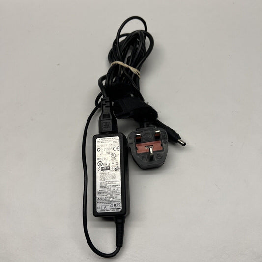 **ORIGINAL** Samsung Delta Charger BA44-00266A ADP-40NH(D) AD-4019S 5.5x3.0.mm